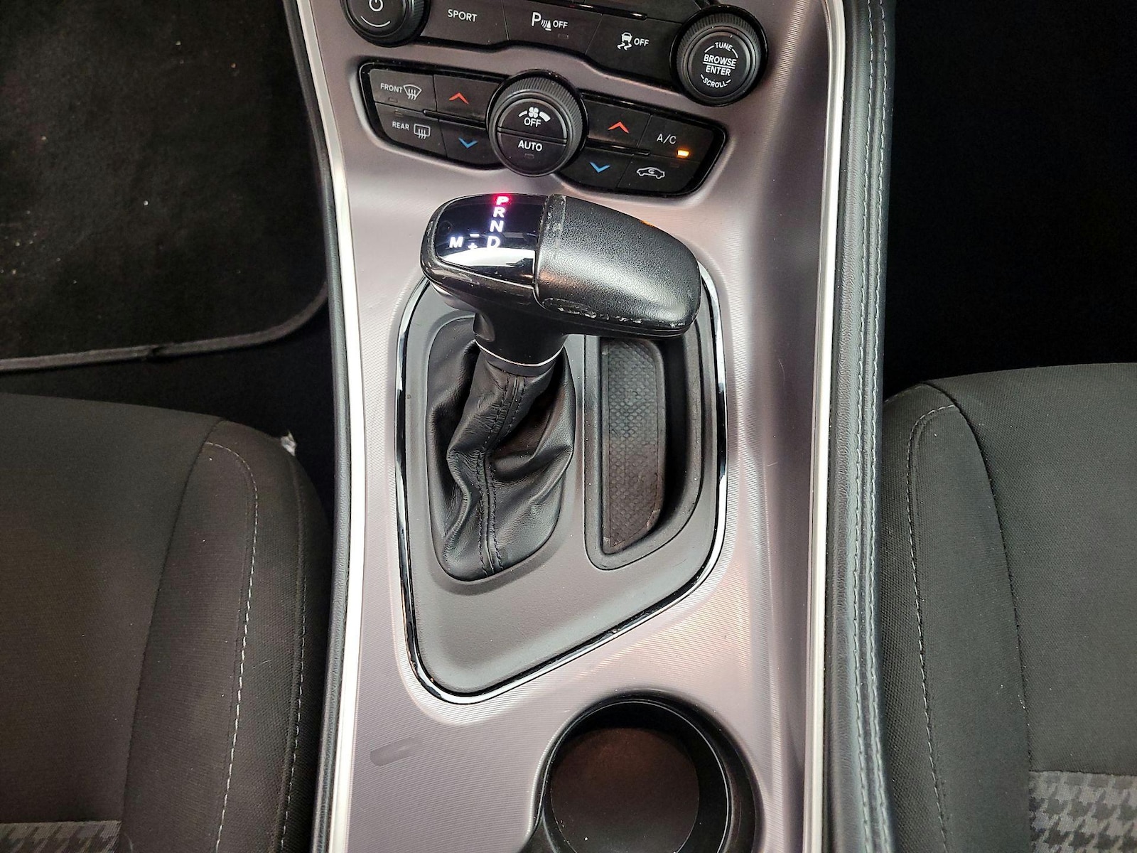 Photo 18