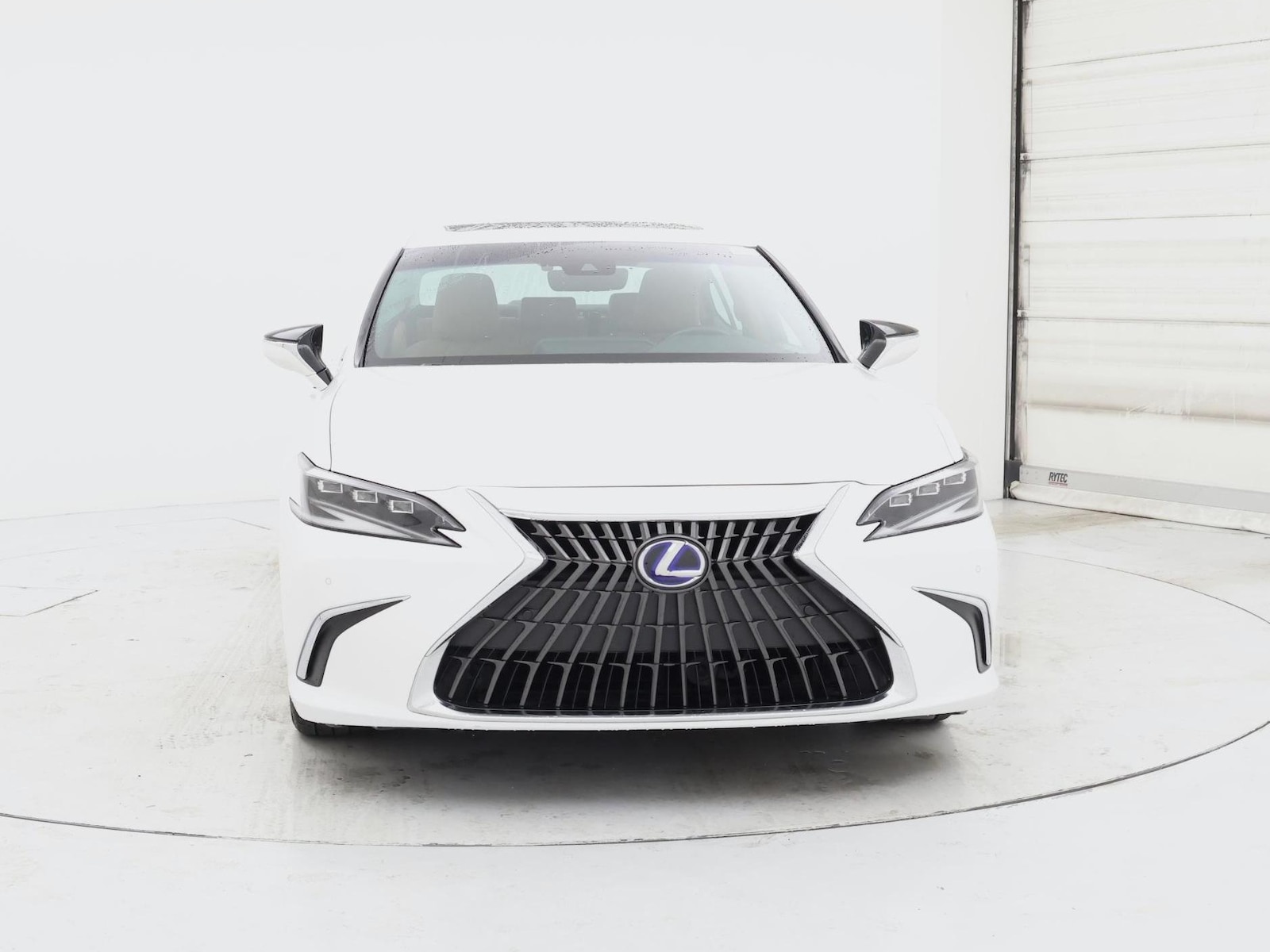 2022 Lexus ES Hybrid 300h - Photo 6