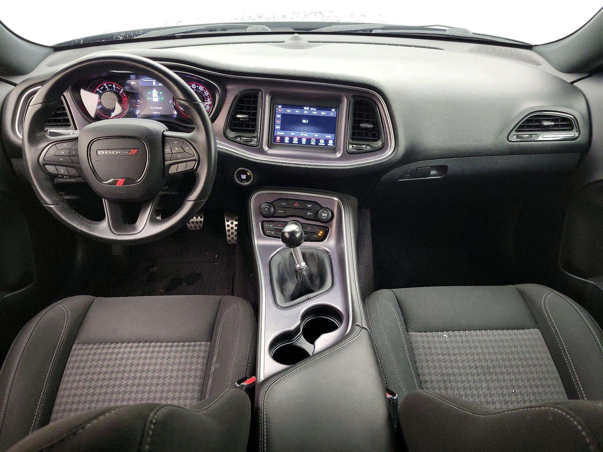 Thumbnail: 2018 Dodge Challenger - 9