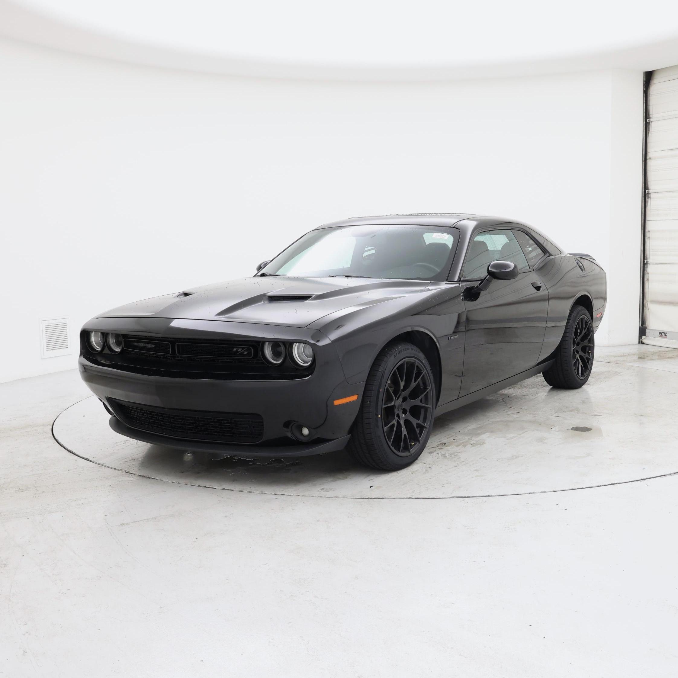 Thumbnail: 2018 Dodge Challenger - 4