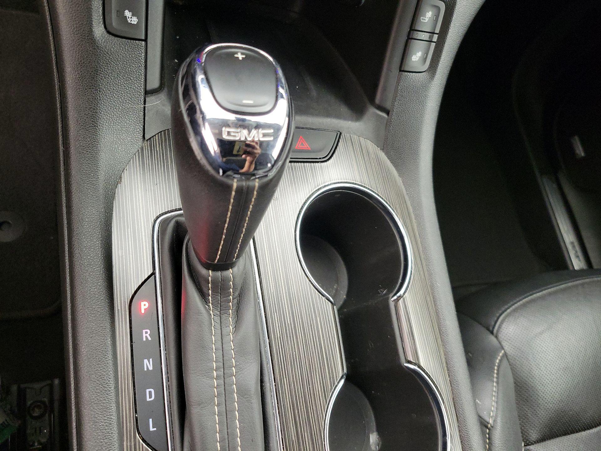 Thumbnail: 2019 GMC Acadia - 15