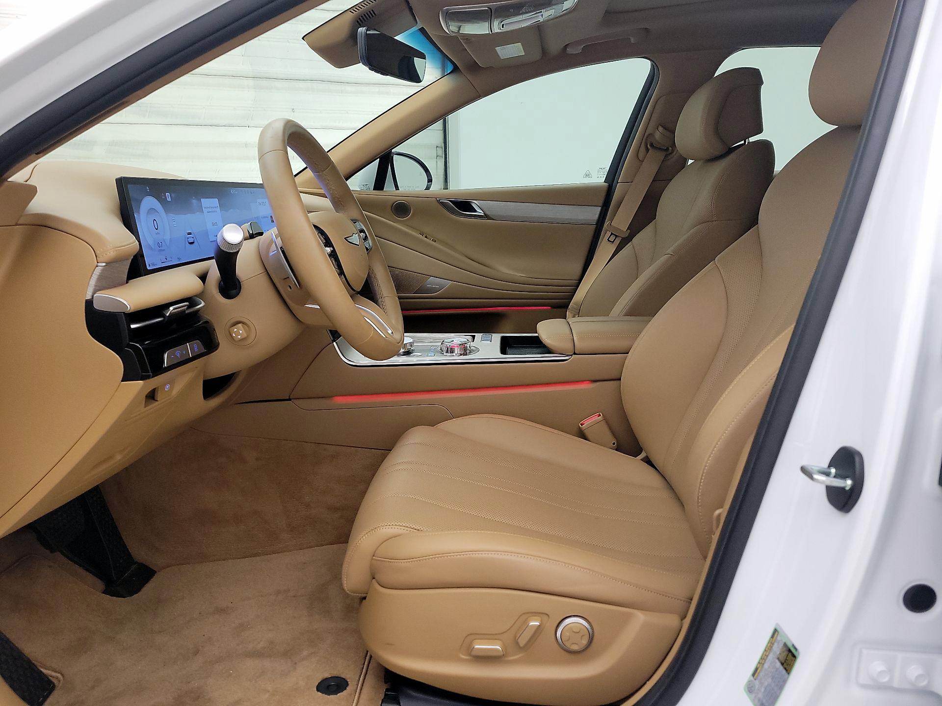 Thumbnail: 2025 Genesis G80 - 11