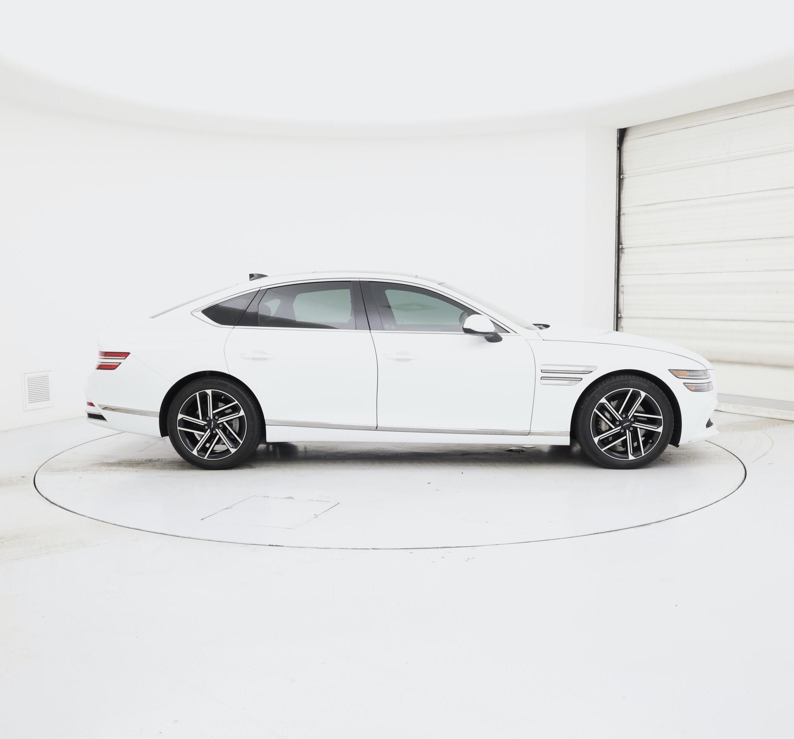 Thumbnail: 2025 Genesis G80 - 7