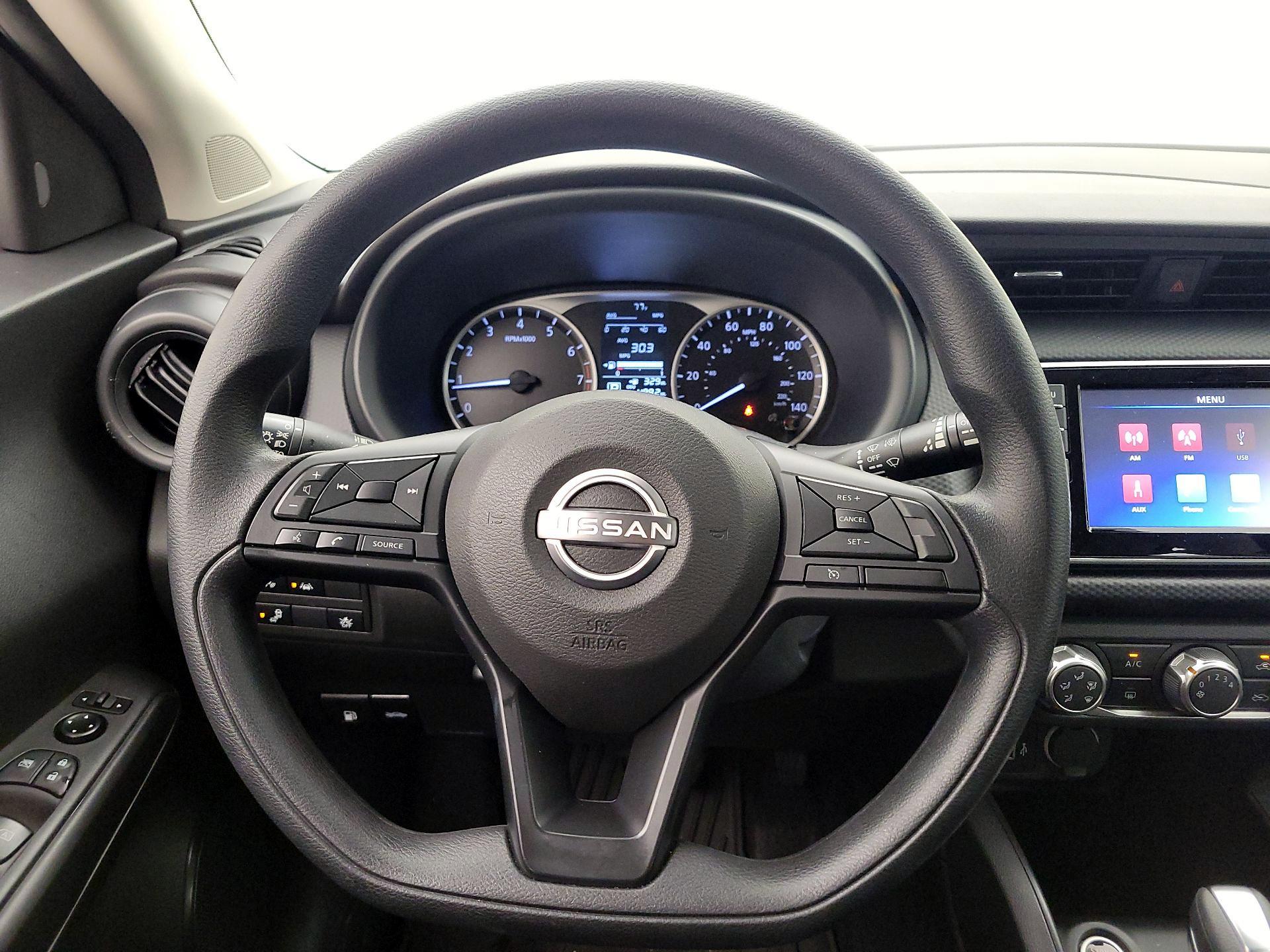 Thumbnail: 2025 Nissan Kicks - 10