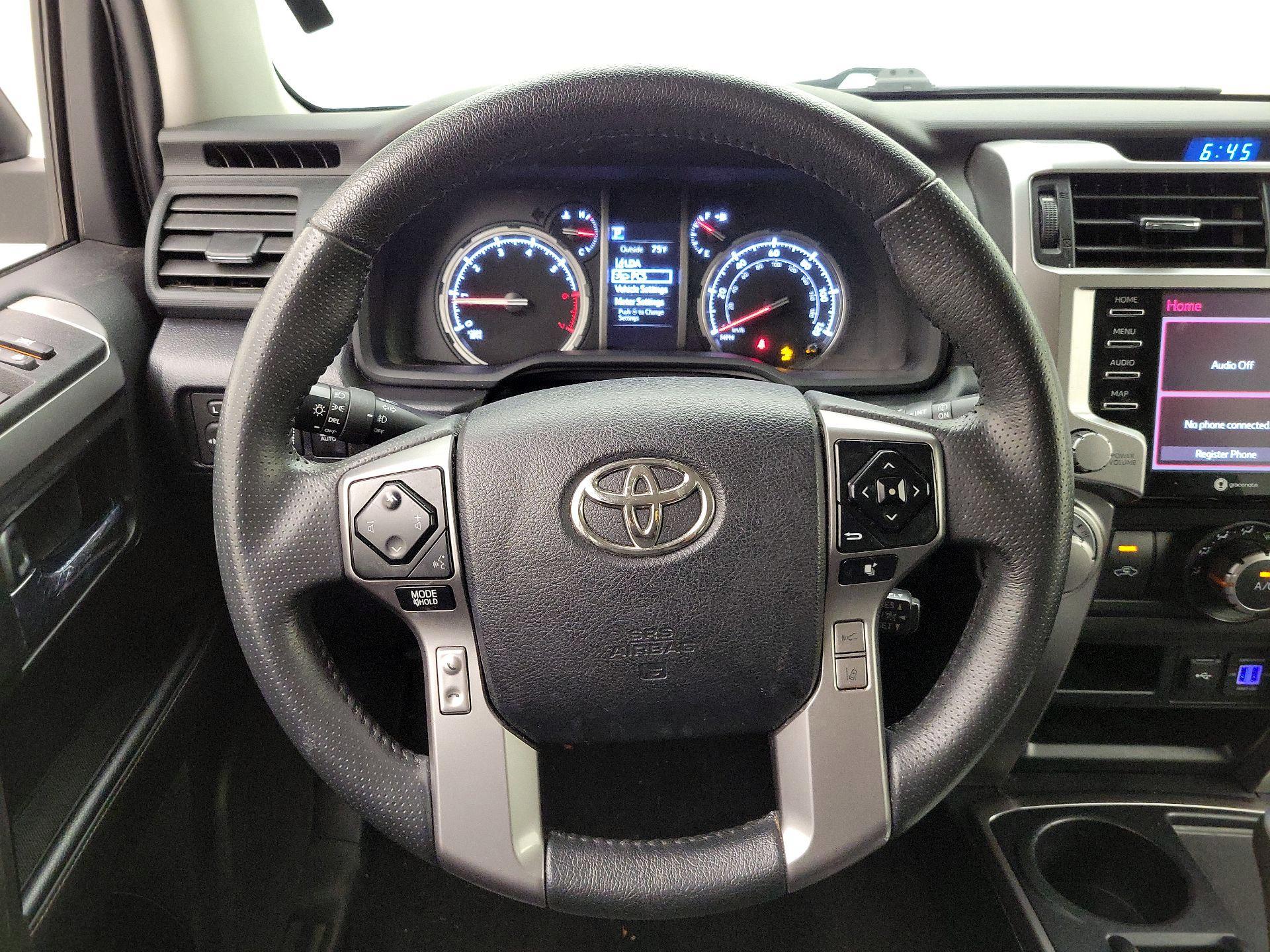 Thumbnail: 2022 Toyota 4Runner - 10