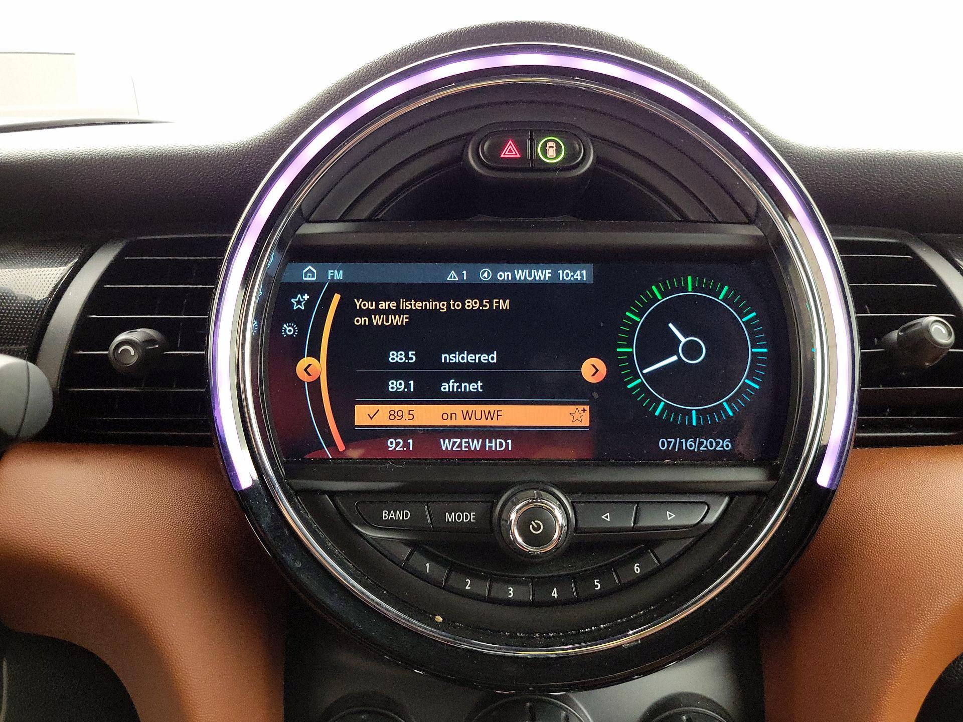 Thumbnail: 2019 MINI Cooper - 15