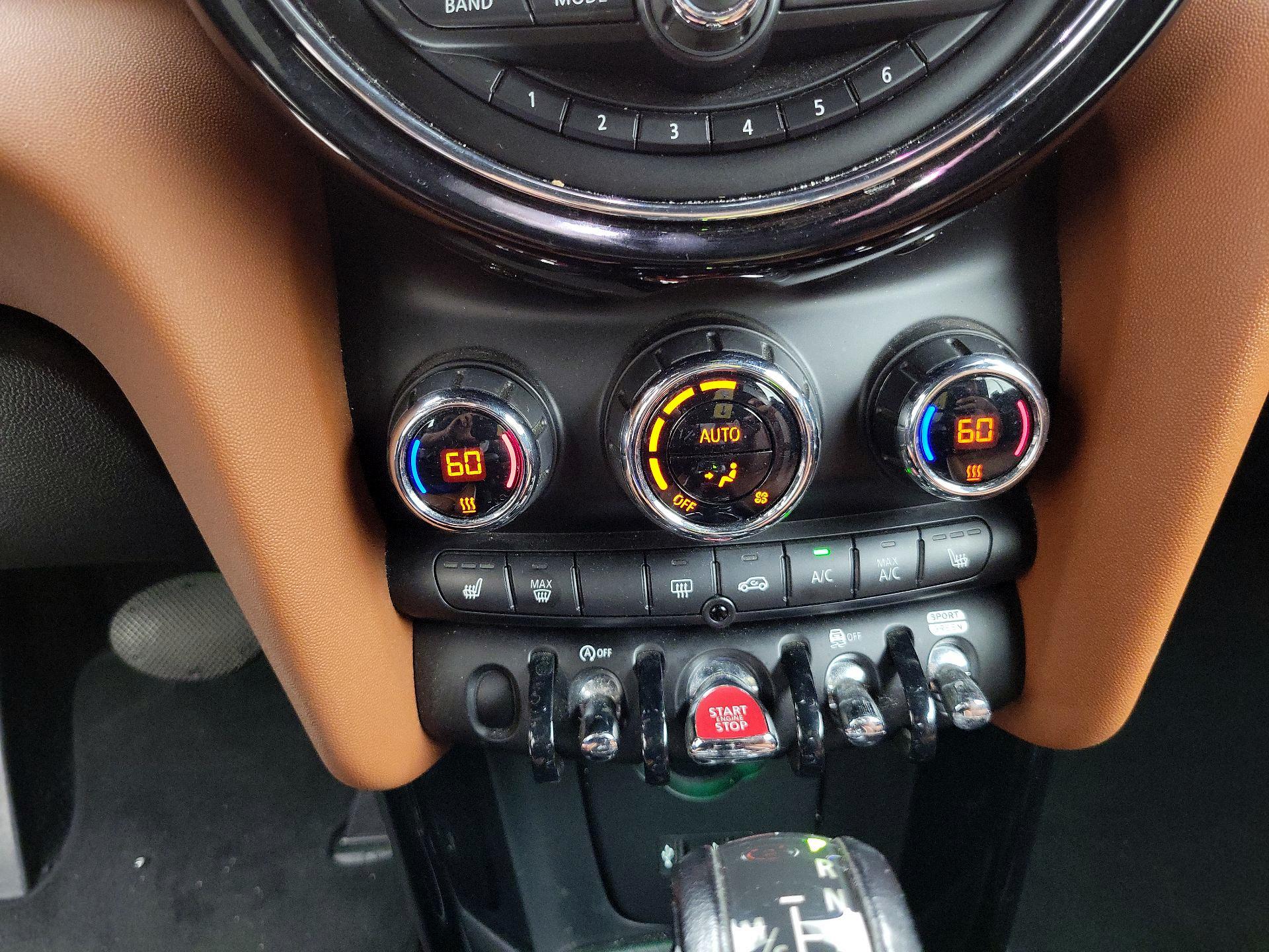 Thumbnail: 2019 MINI Cooper - 16
