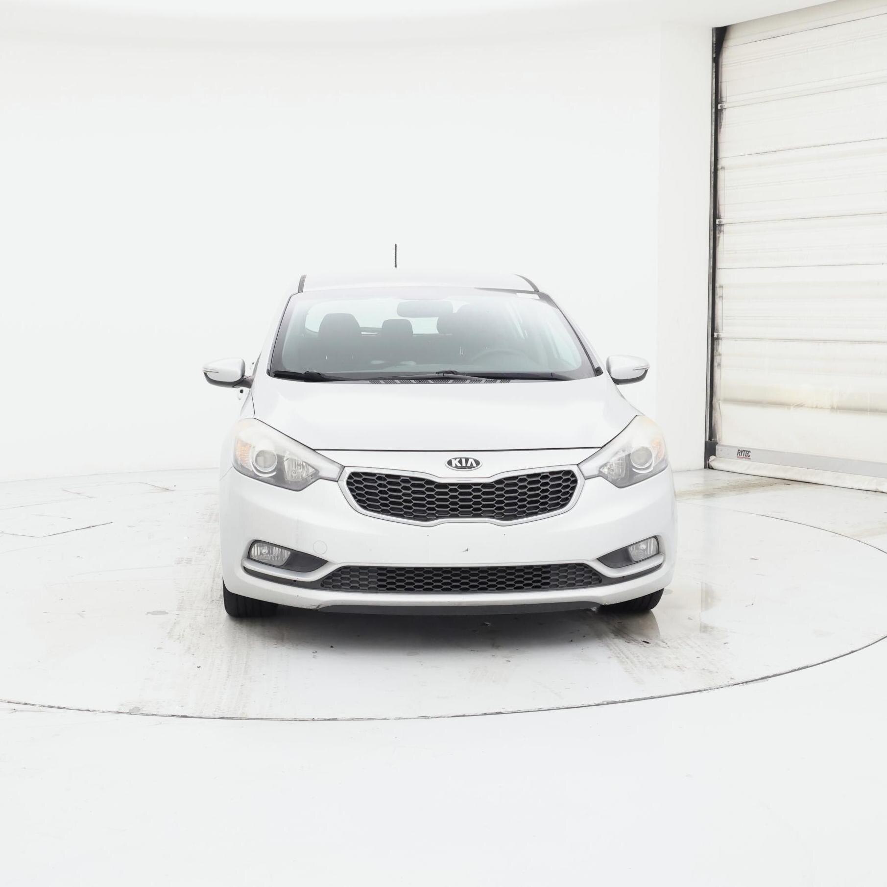 Thumbnail: 2016 Kia Forte - 5