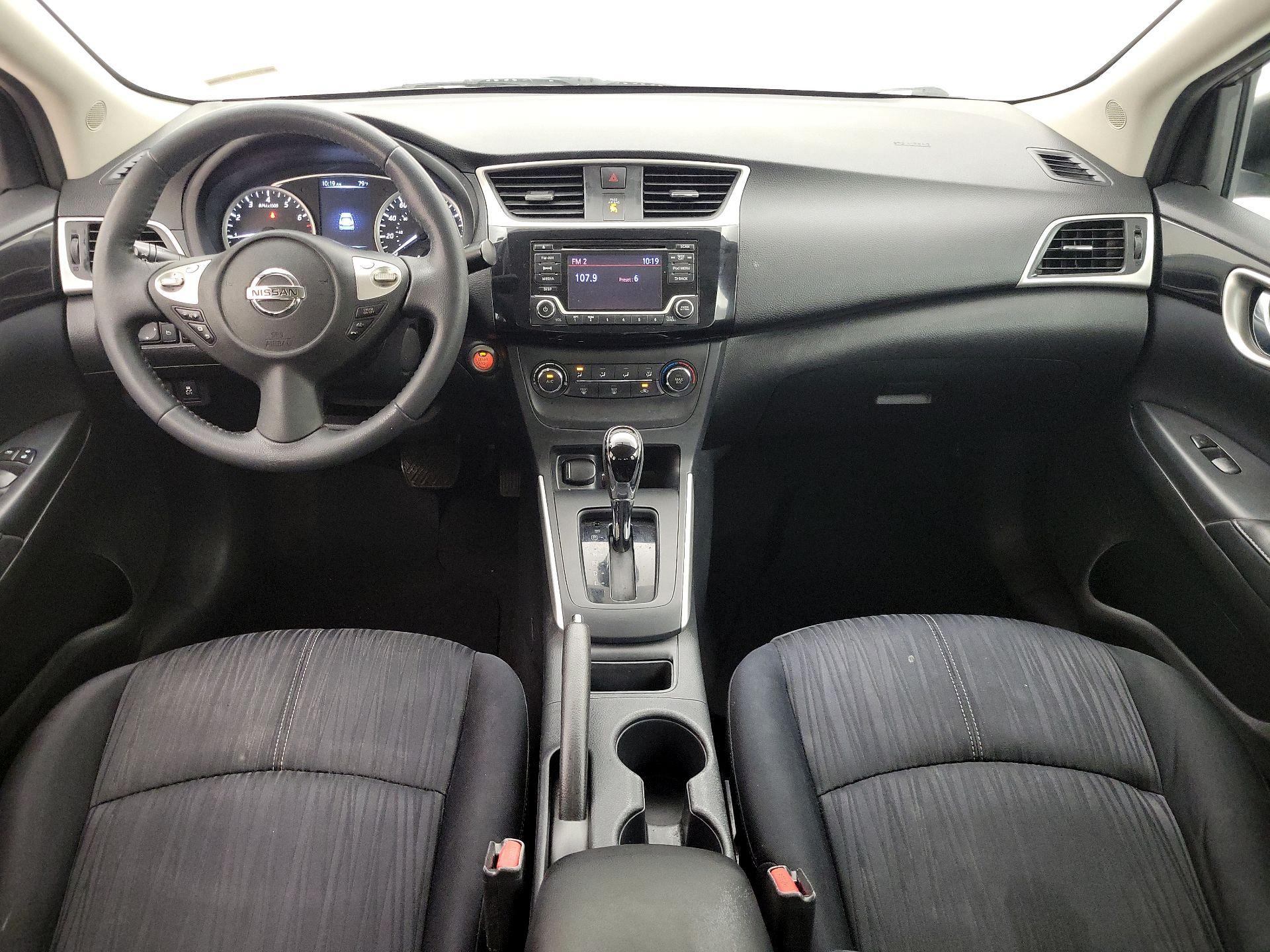 Thumbnail: 2017 Nissan Sentra - 9