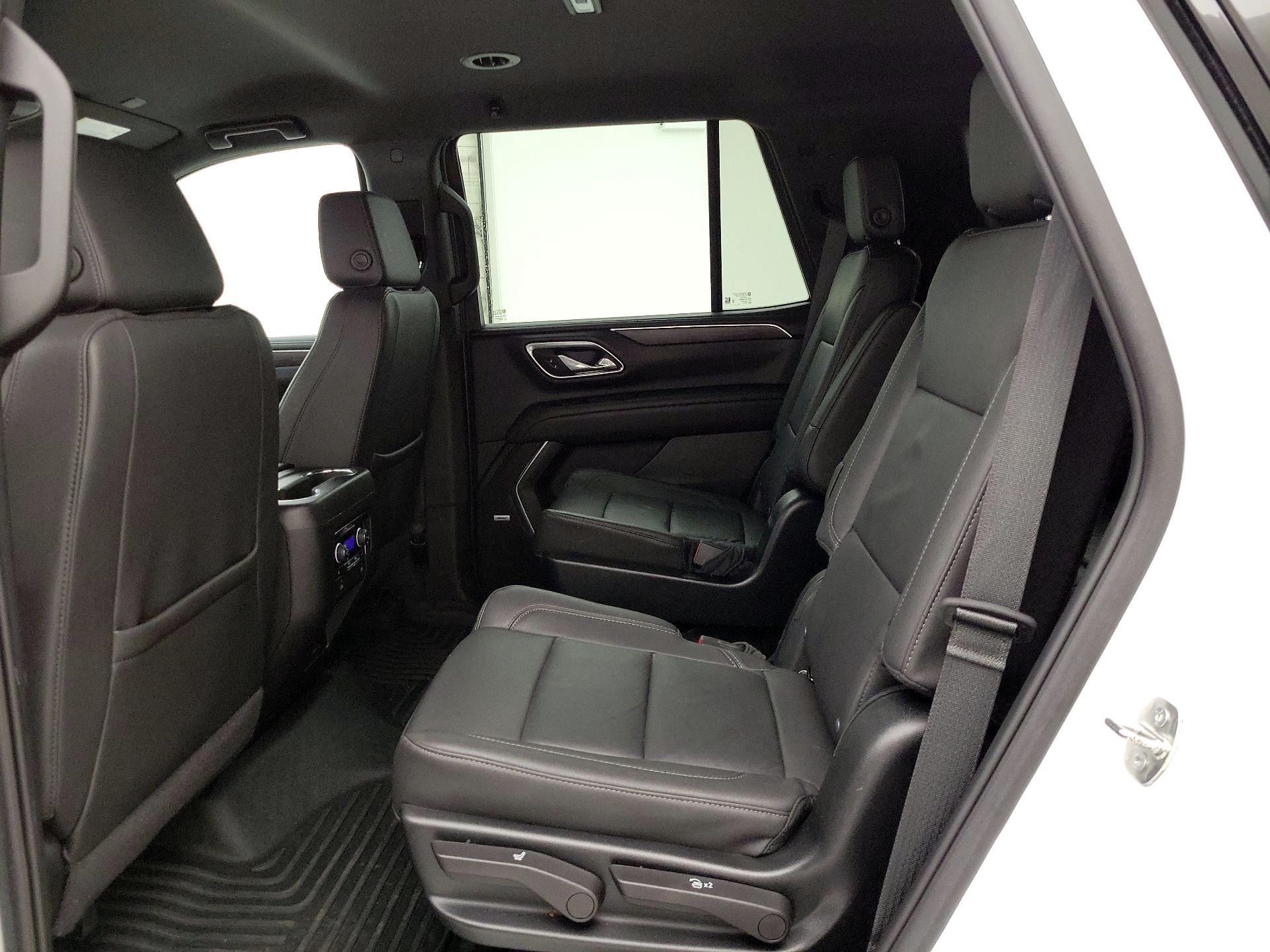 Thumbnail: 2024 Chevrolet Tahoe - 19