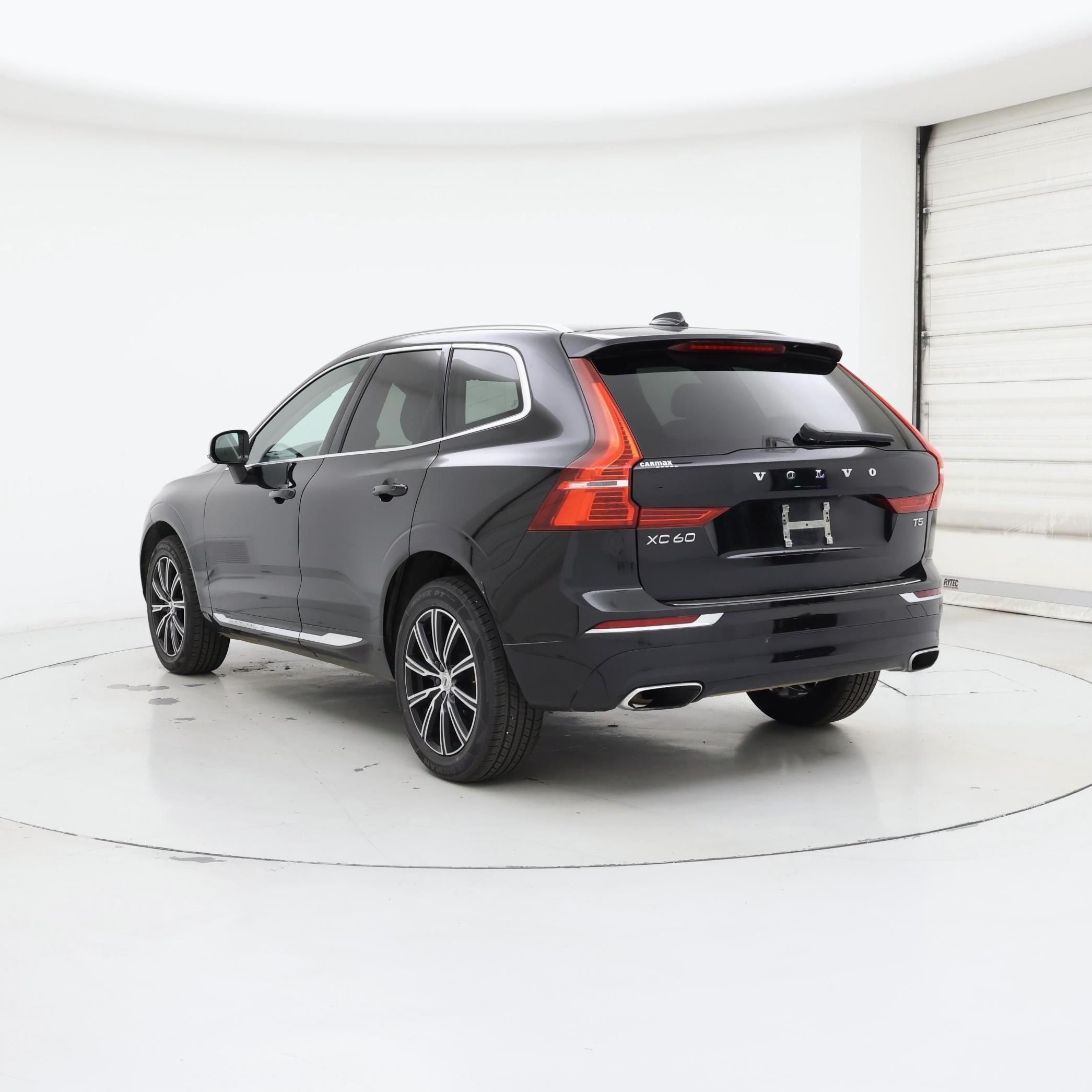 Thumbnail: 2021 Volvo XC60 - 2
