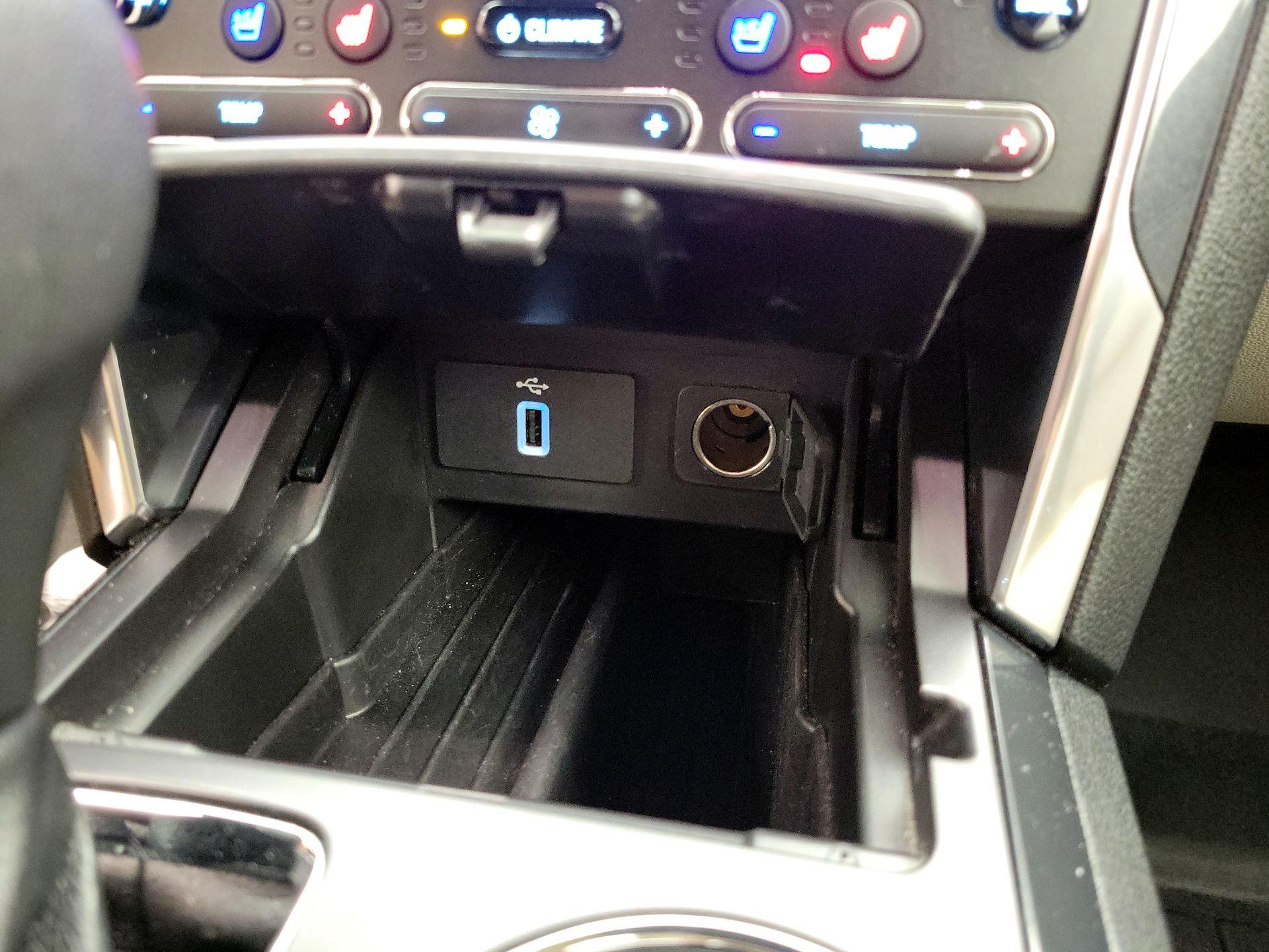 Thumbnail: 2018 Ford Explorer - 17