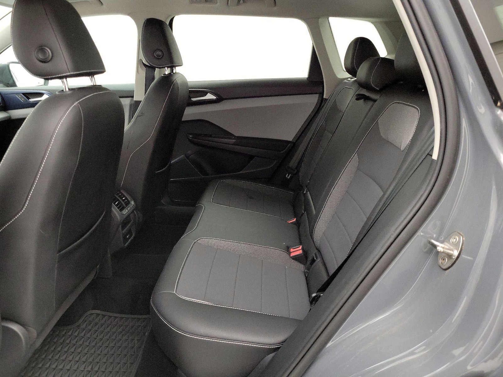 2022 Volkswagen Taos SE - Photo 21