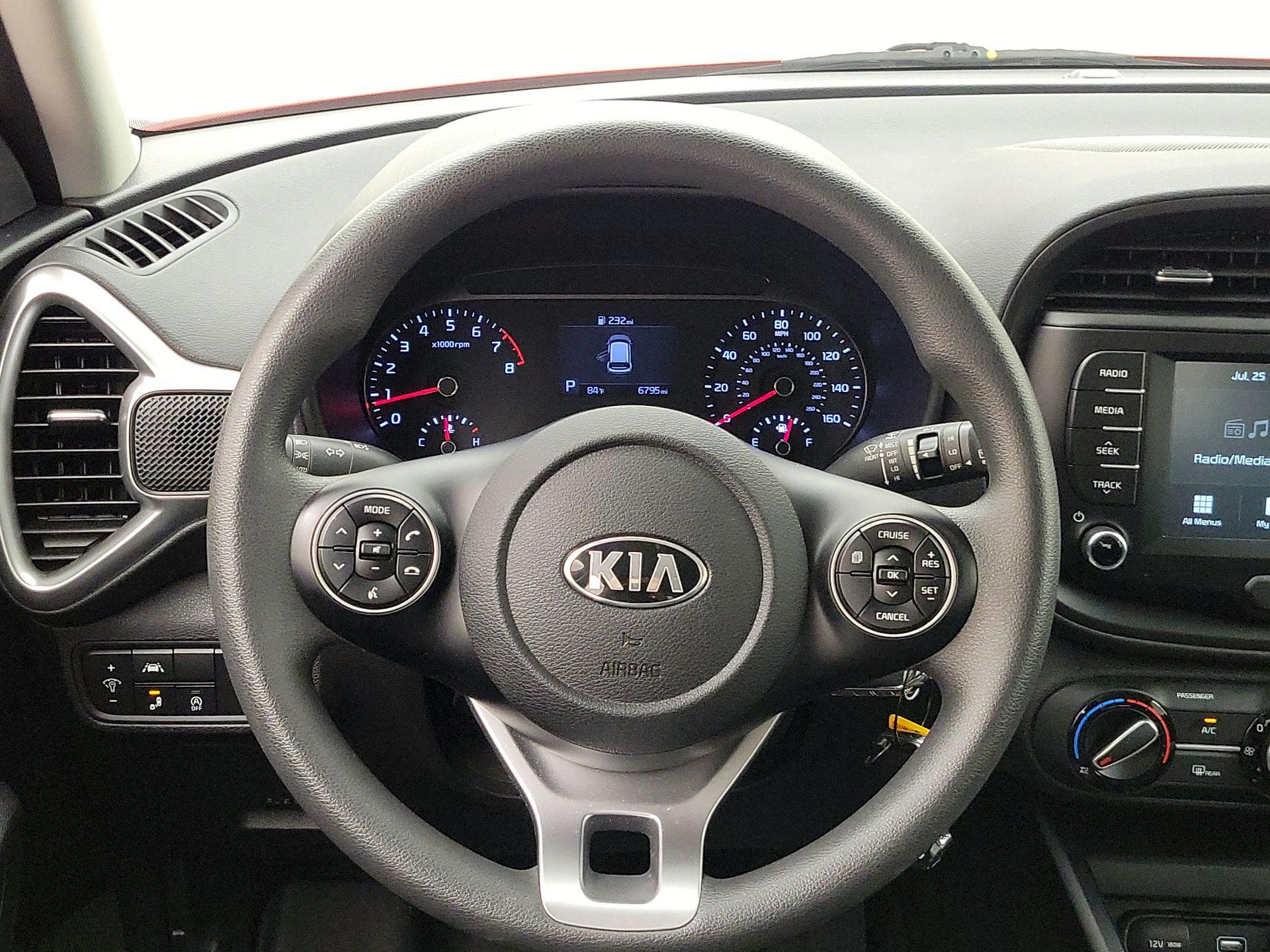Thumbnail: 2021 Kia Soul - 10