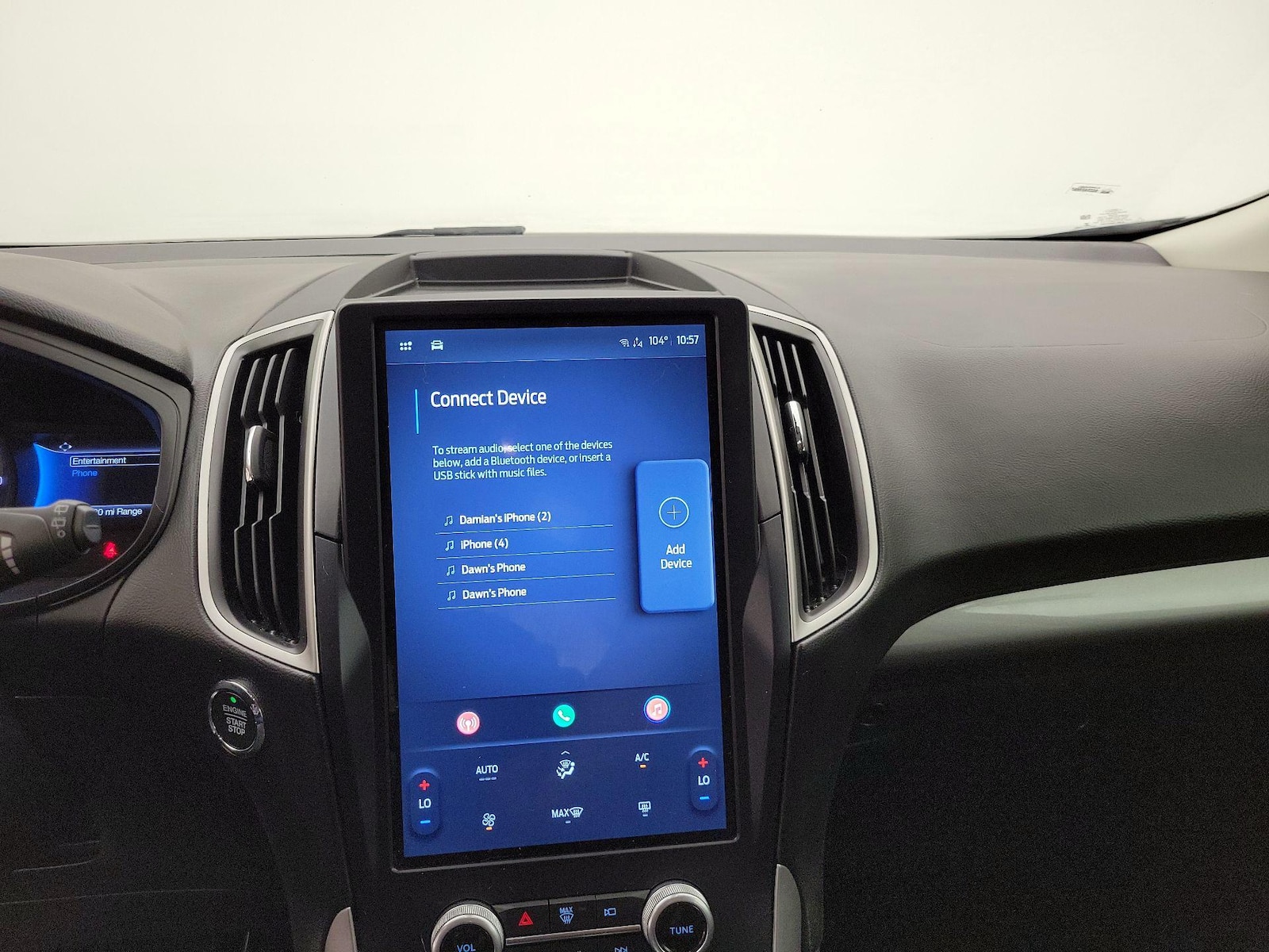2022 Ford Edge SE - Photo 16