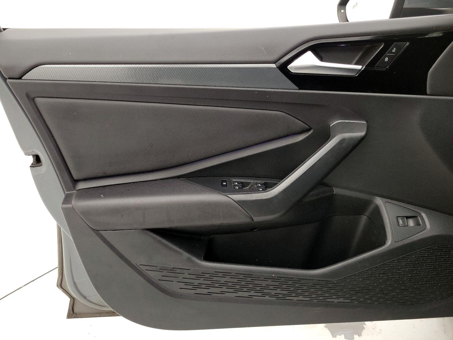 Thumbnail: 2020 Volkswagen Jetta - 12