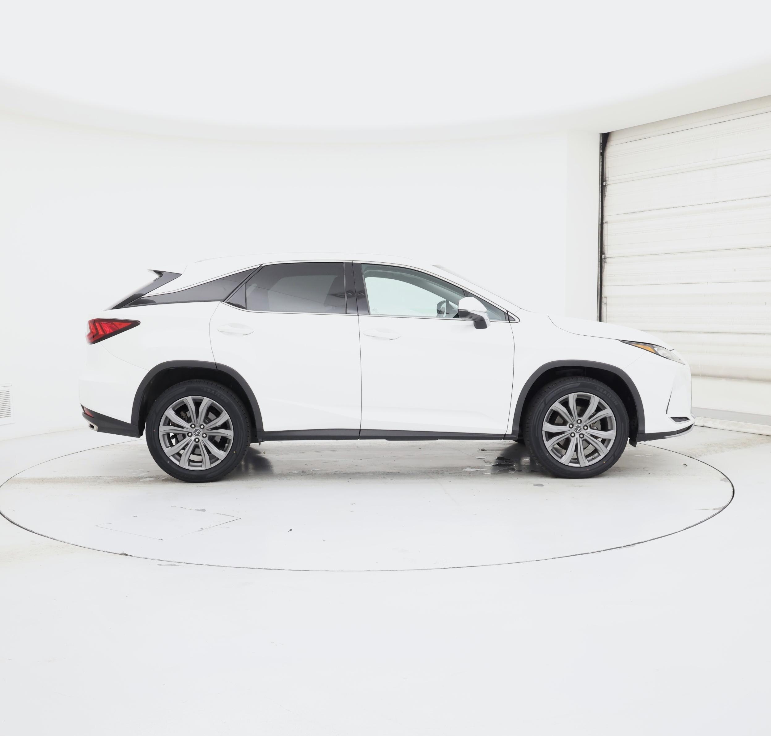 Thumbnail: 2021 Lexus RX - 7