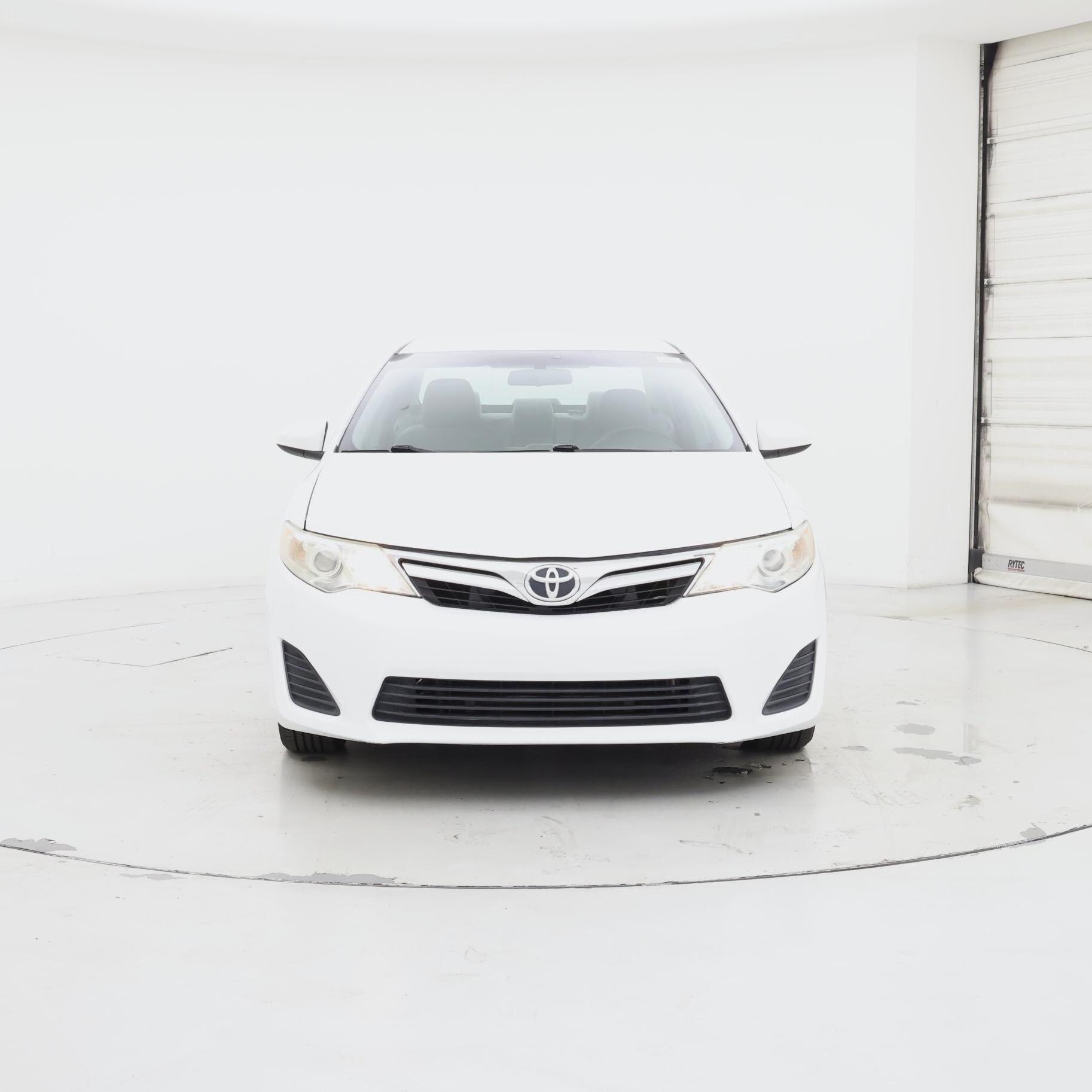 Thumbnail: 2014 Toyota Camry - 5