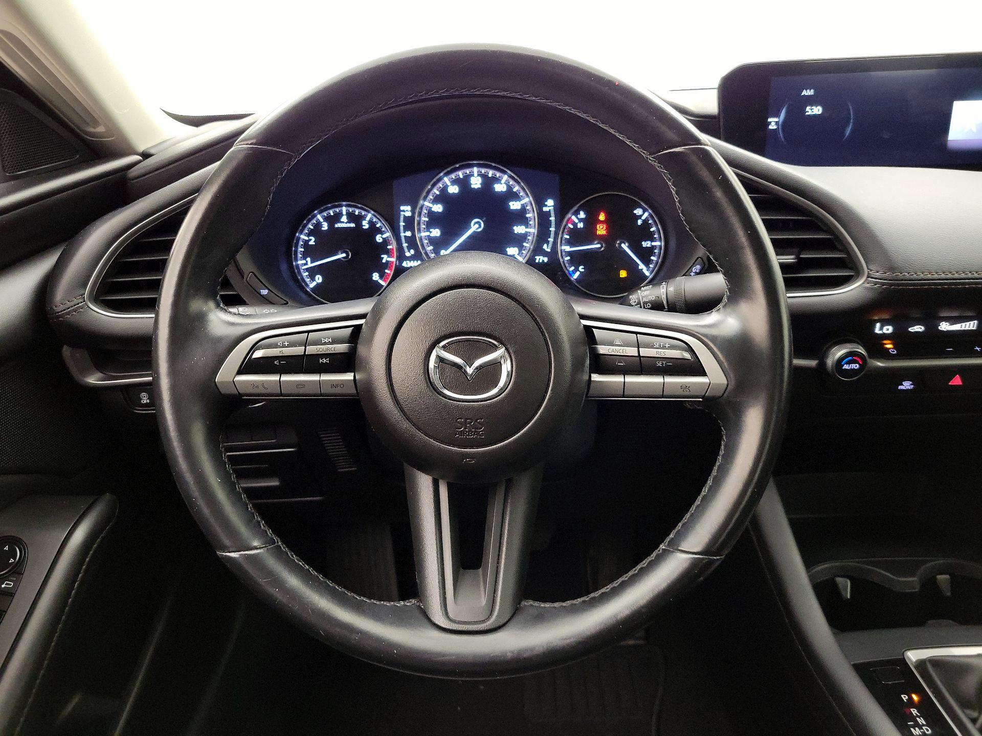 Thumbnail: 2022 Mazda Mazda3 - 10