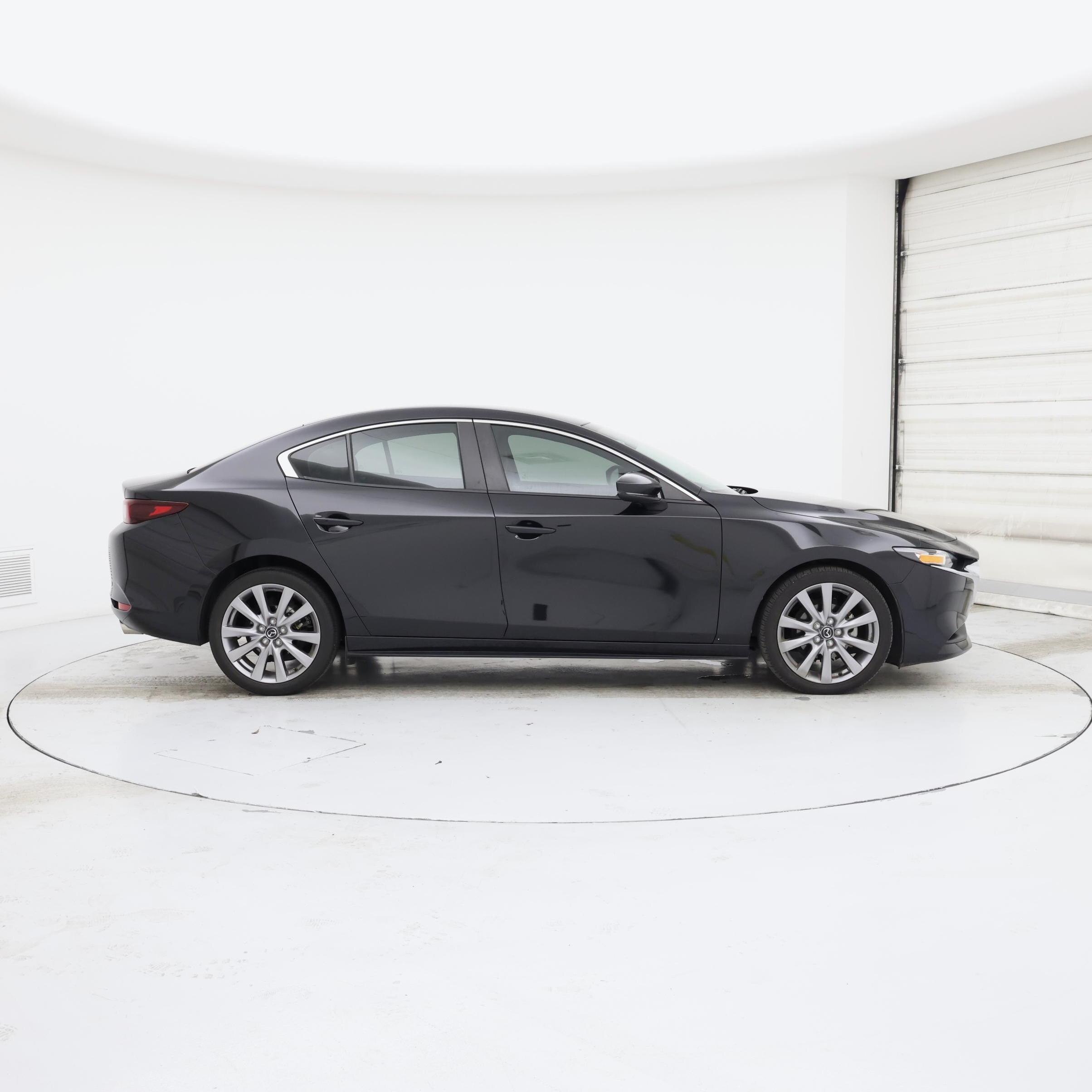 Thumbnail: 2022 Mazda Mazda3 - 7