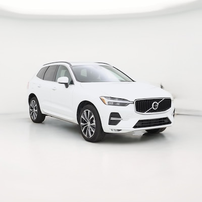 2022 Volvo XC60 B5 Momentum