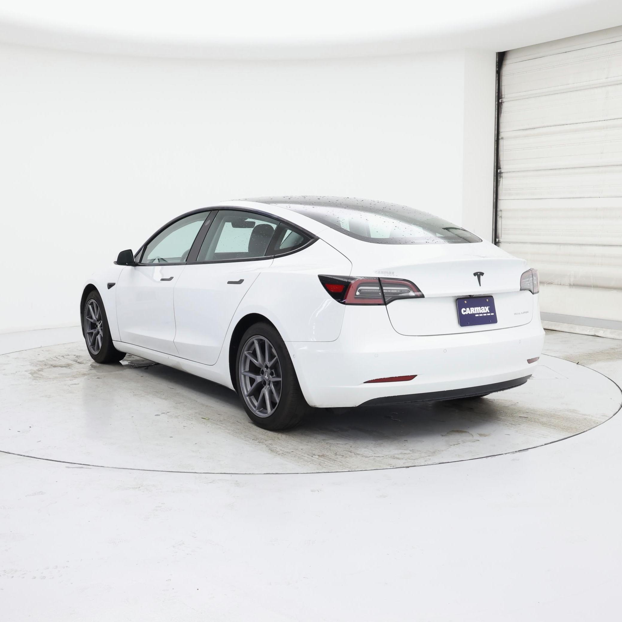 Thumbnail: 2021 Tesla Model 3 - 2