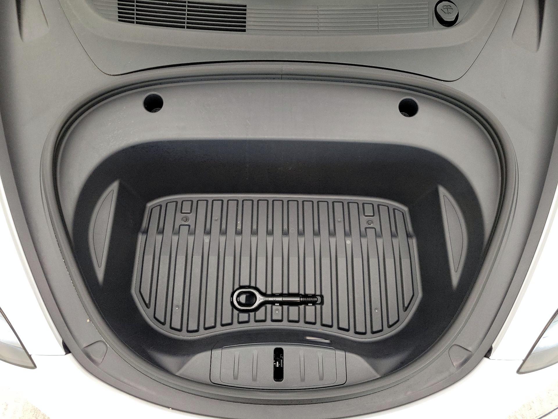 Thumbnail: 2021 Tesla Model 3 - 19