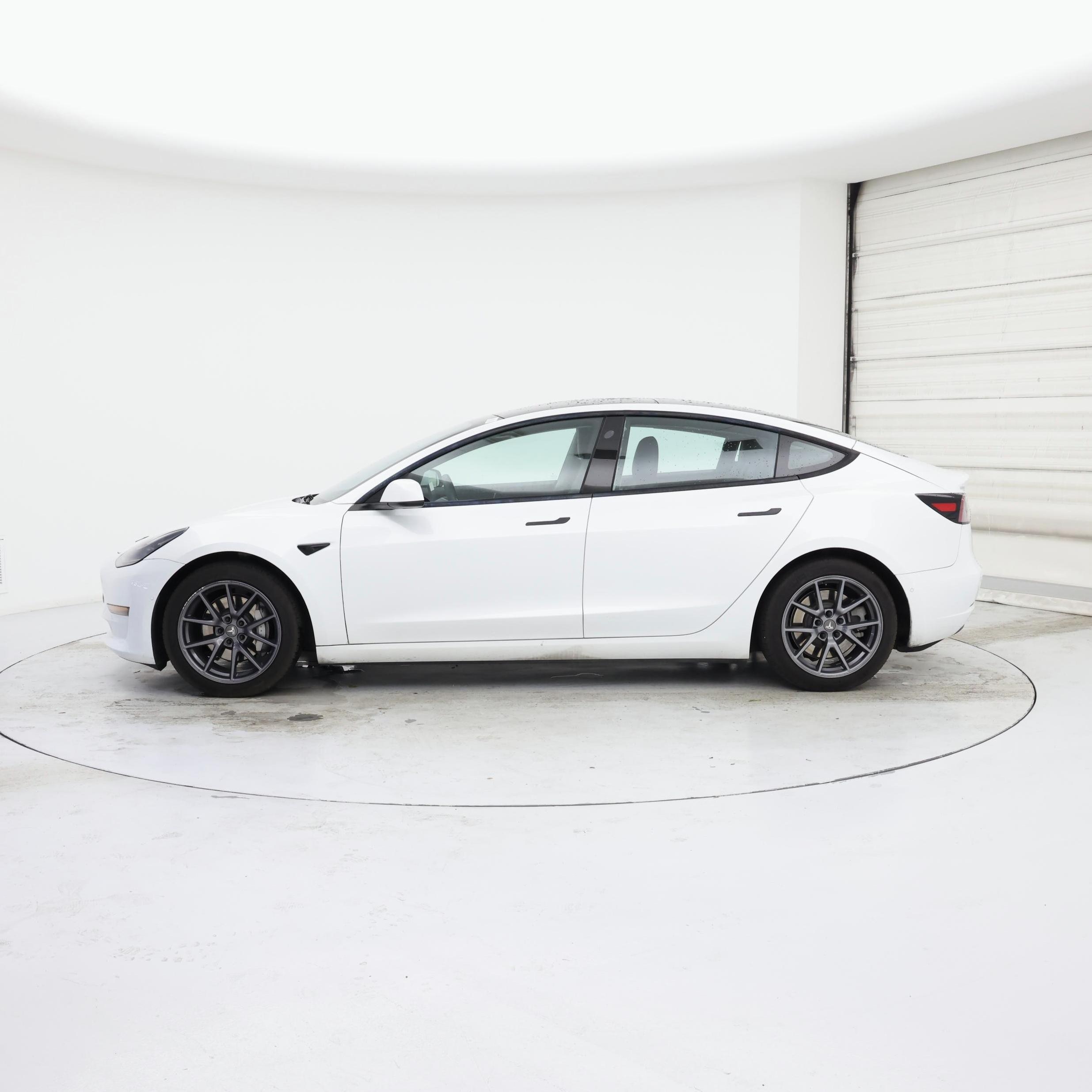 Thumbnail: 2021 Tesla Model 3 - 3
