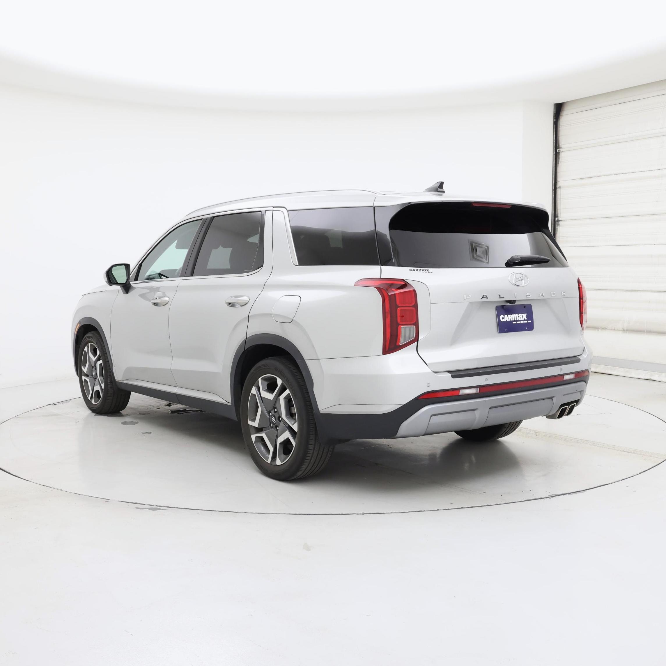 Thumbnail: 2023 Hyundai Palisade - 2
