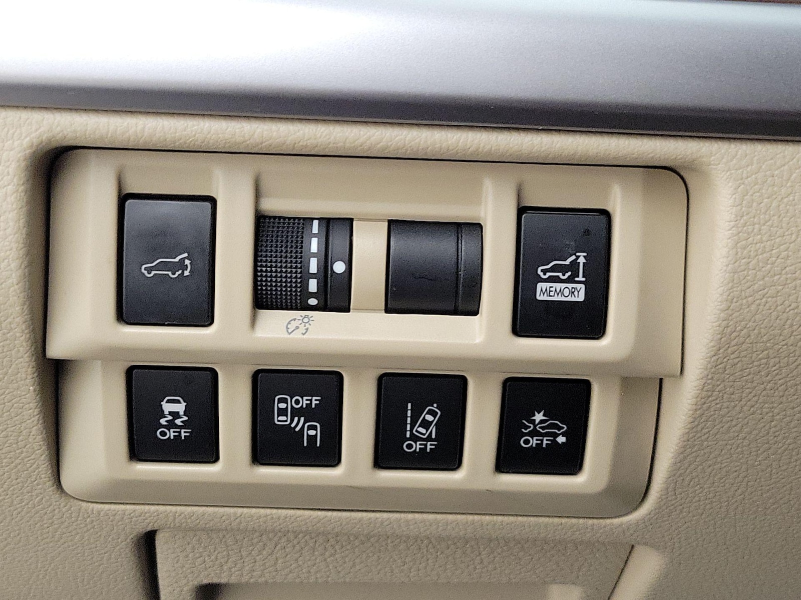2019 Subaru Outback Limited - Photo 14