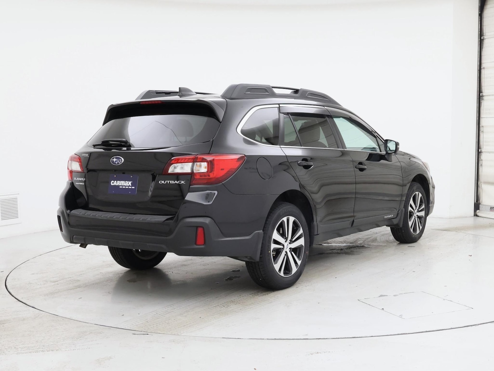 2019 Subaru Outback Limited - Photo 9