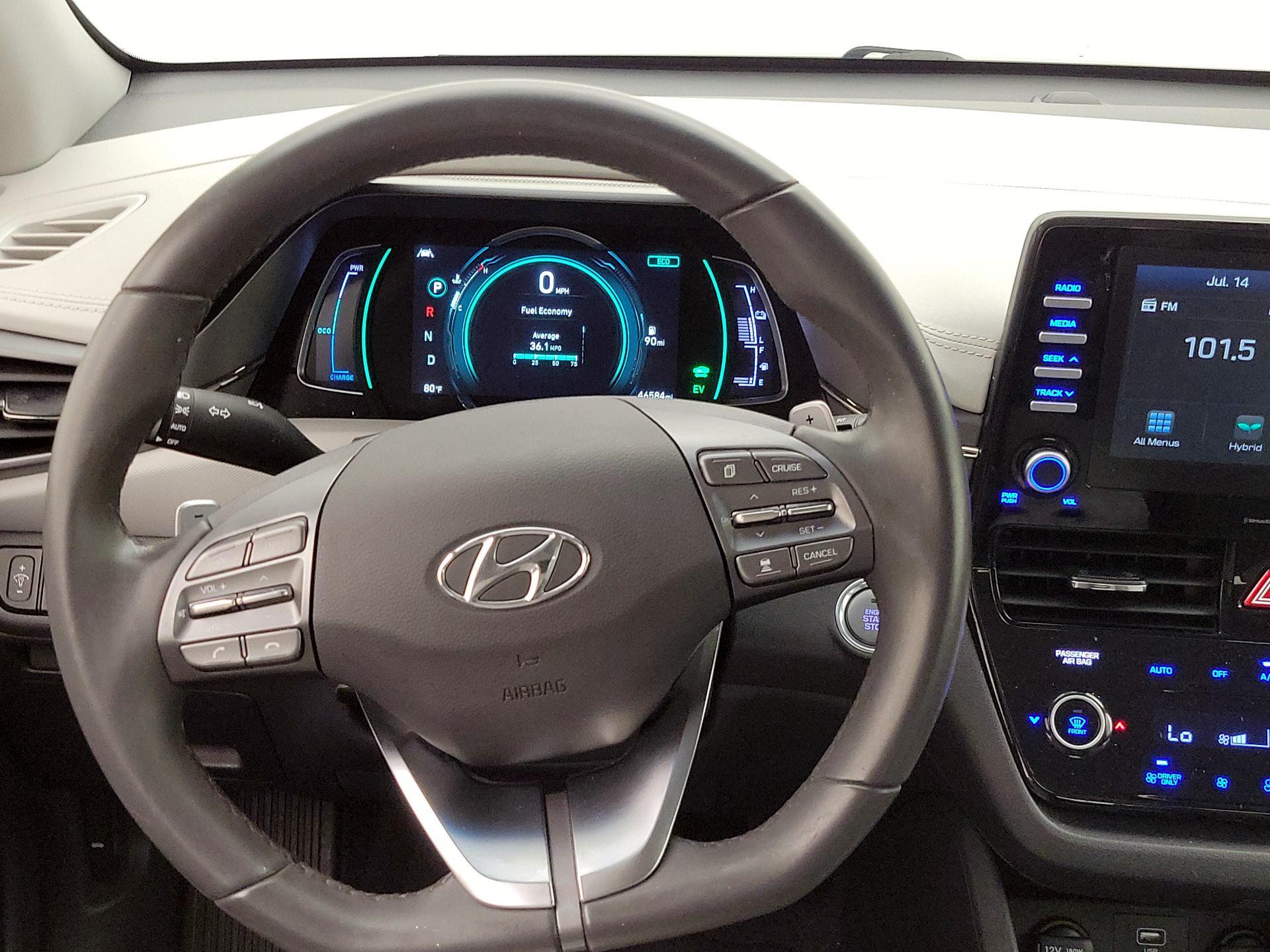 Thumbnail: 2020 Hyundai Ioniq - 10