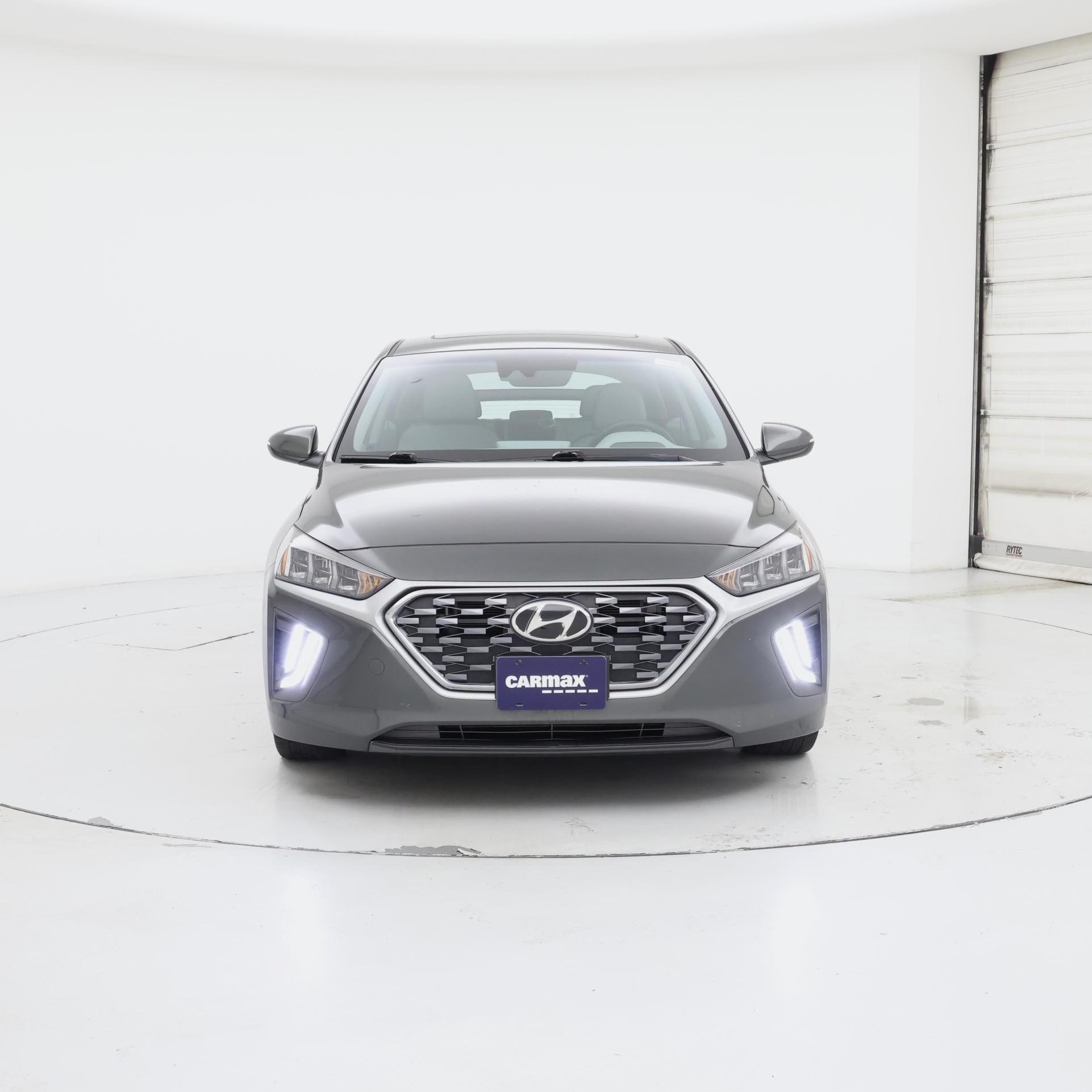 Thumbnail: 2020 Hyundai Ioniq - 5
