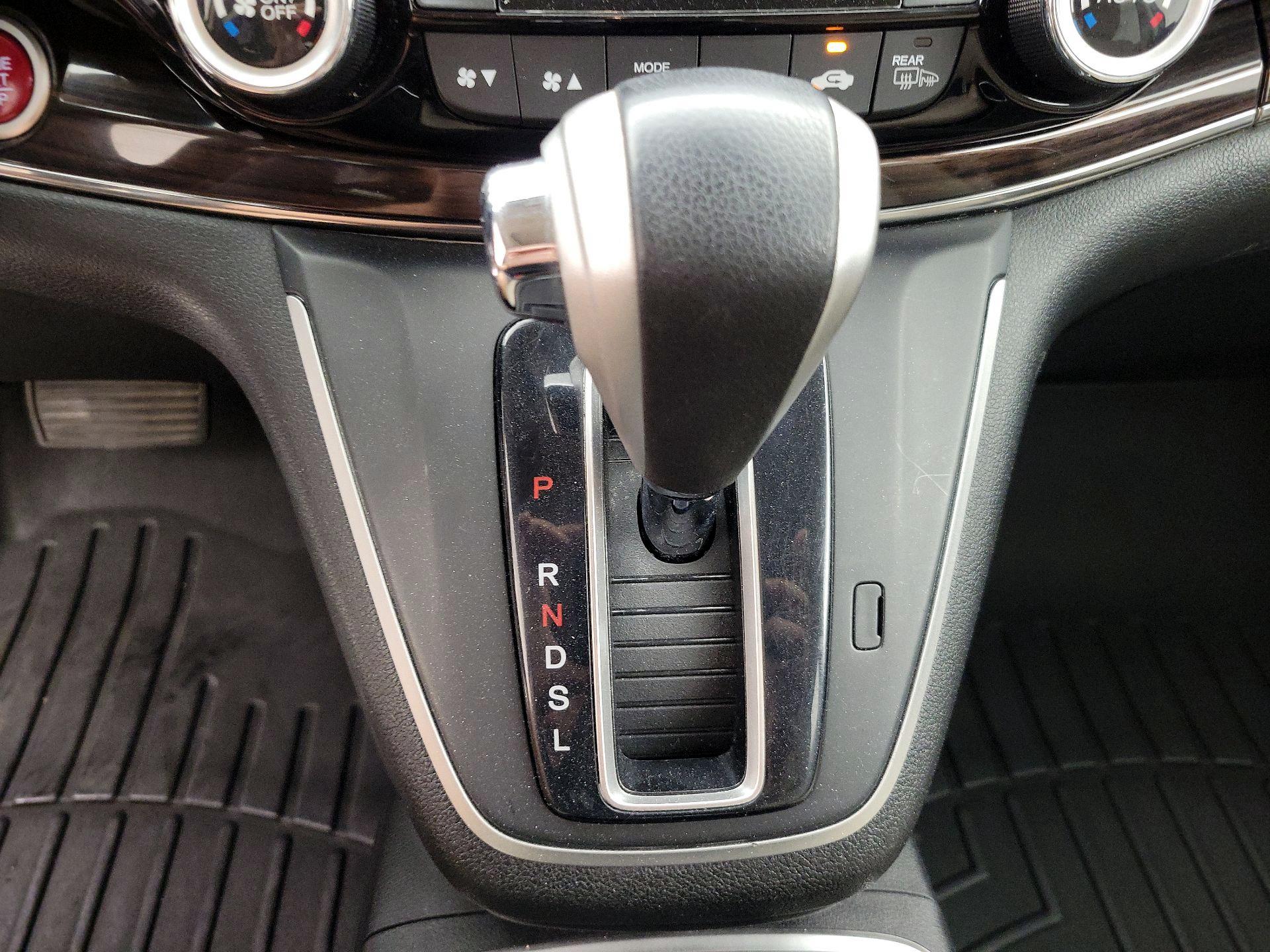 Thumbnail: 2015 Honda CR-V - 17