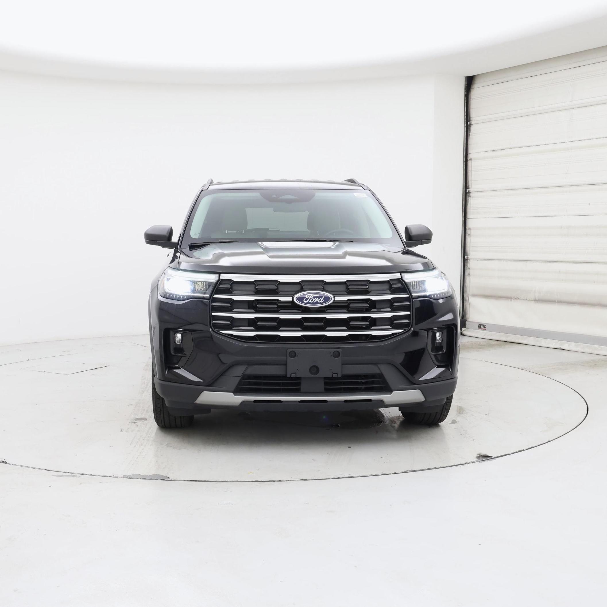 Thumbnail: 2025 Ford Explorer - 5