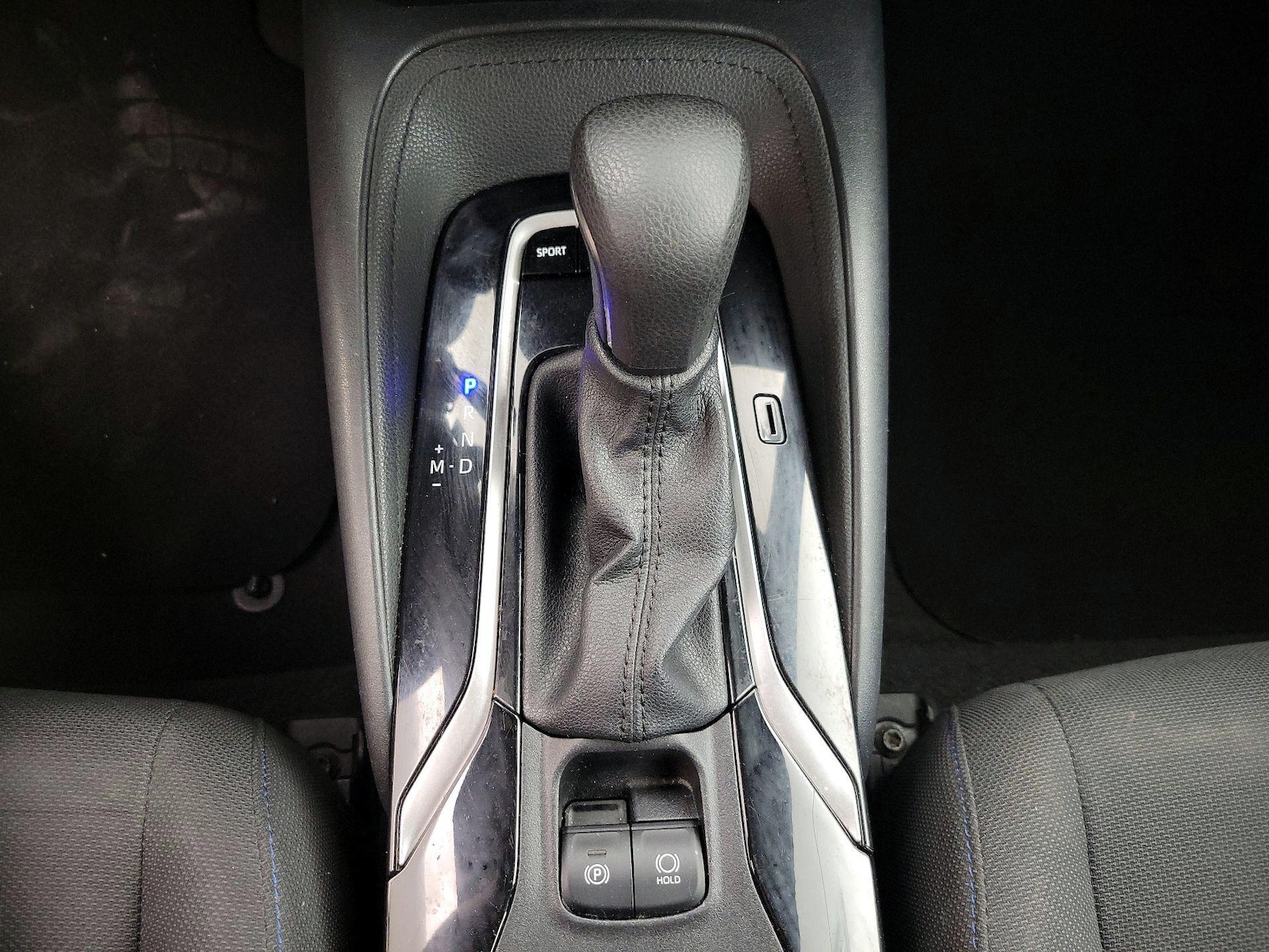 2020 Toyota Corolla SE - Photo 18