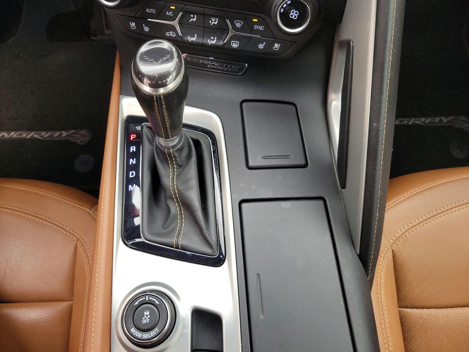 2016 Chevrolet Corvette 2LT - Photo 18