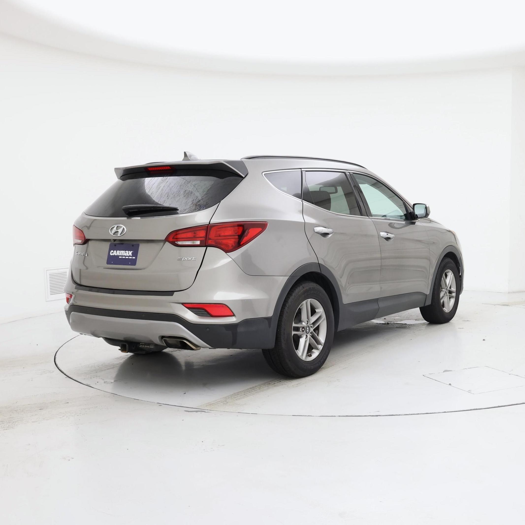 Thumbnail: 2018 Hyundai Santa Fe - 8