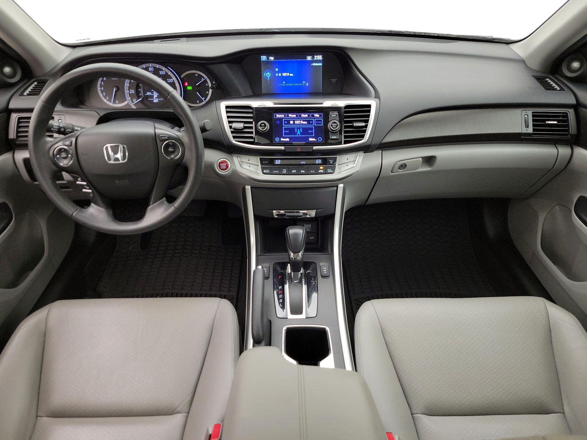Thumbnail: 2015 Honda Accord - 9