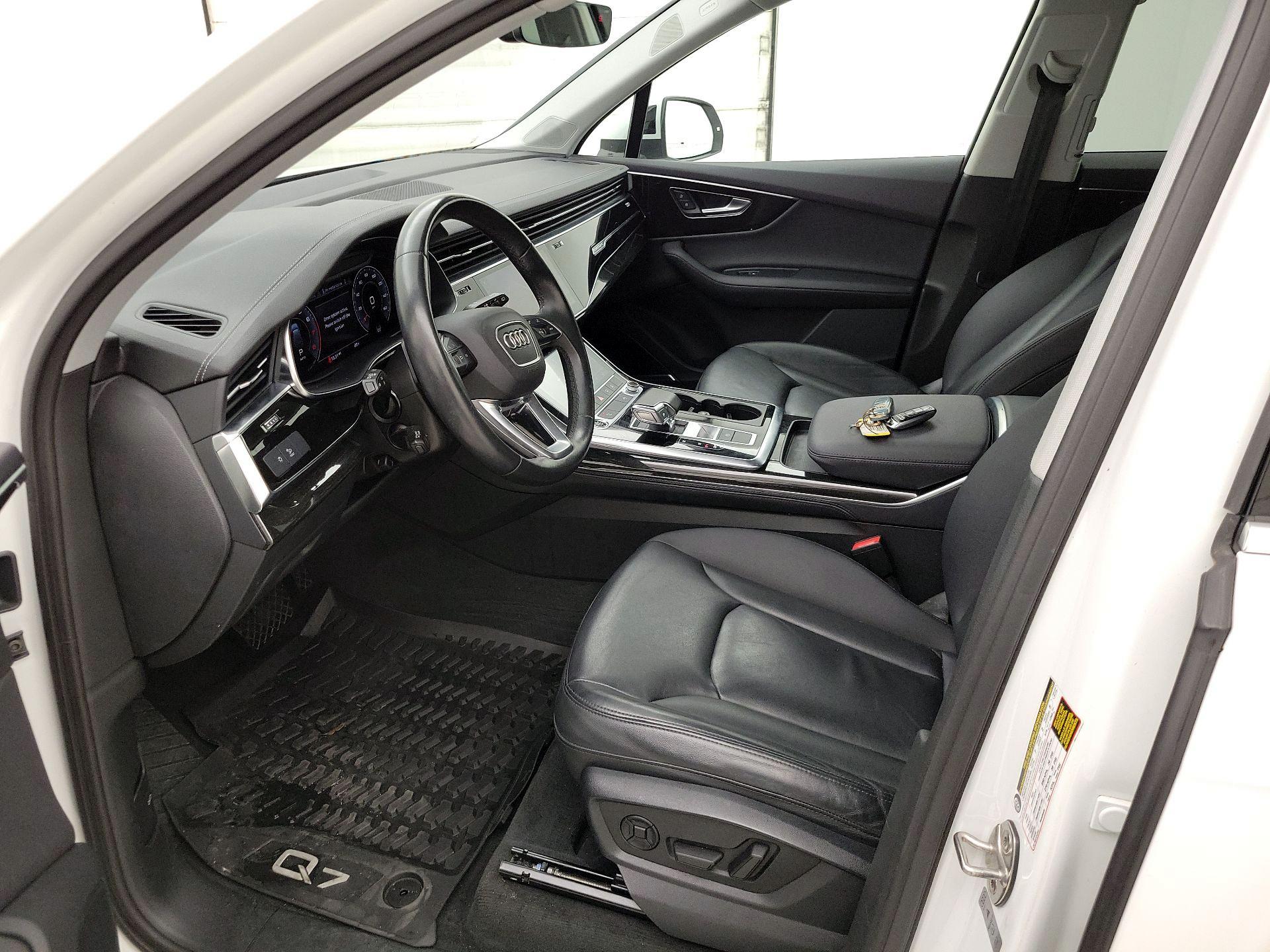 Thumbnail: 2023 Audi Q7 - 11