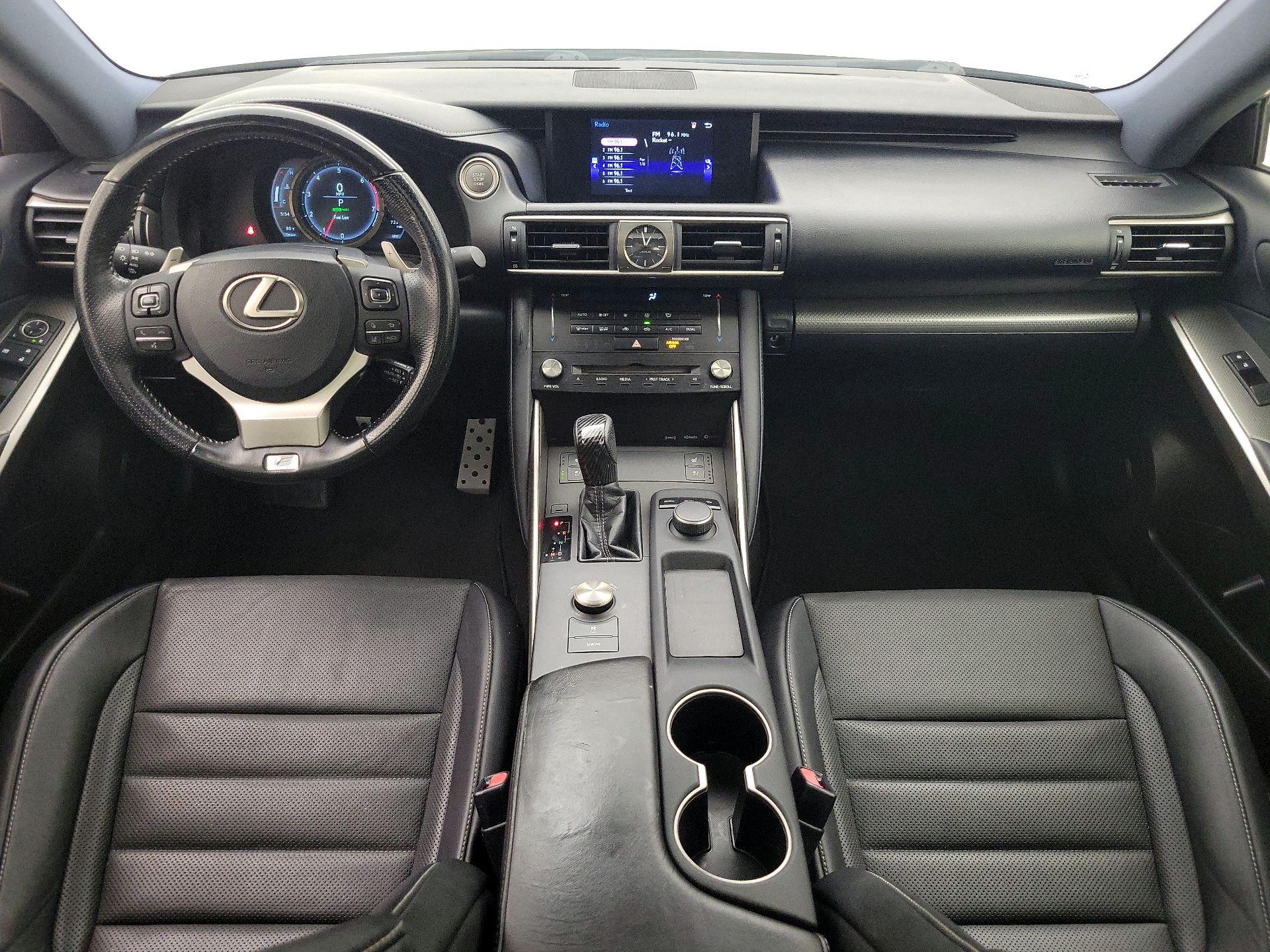 Thumbnail: 2017 Lexus IS - 9