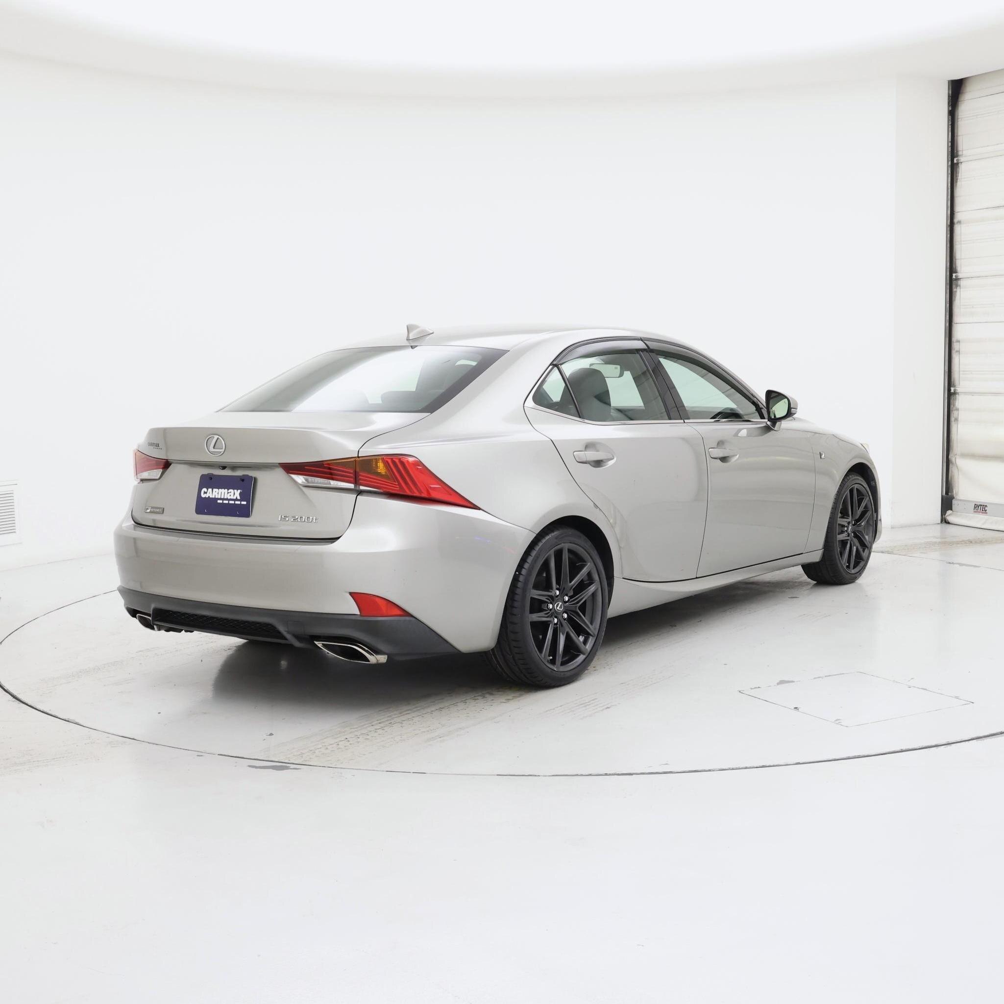 Thumbnail: 2017 Lexus IS - 8