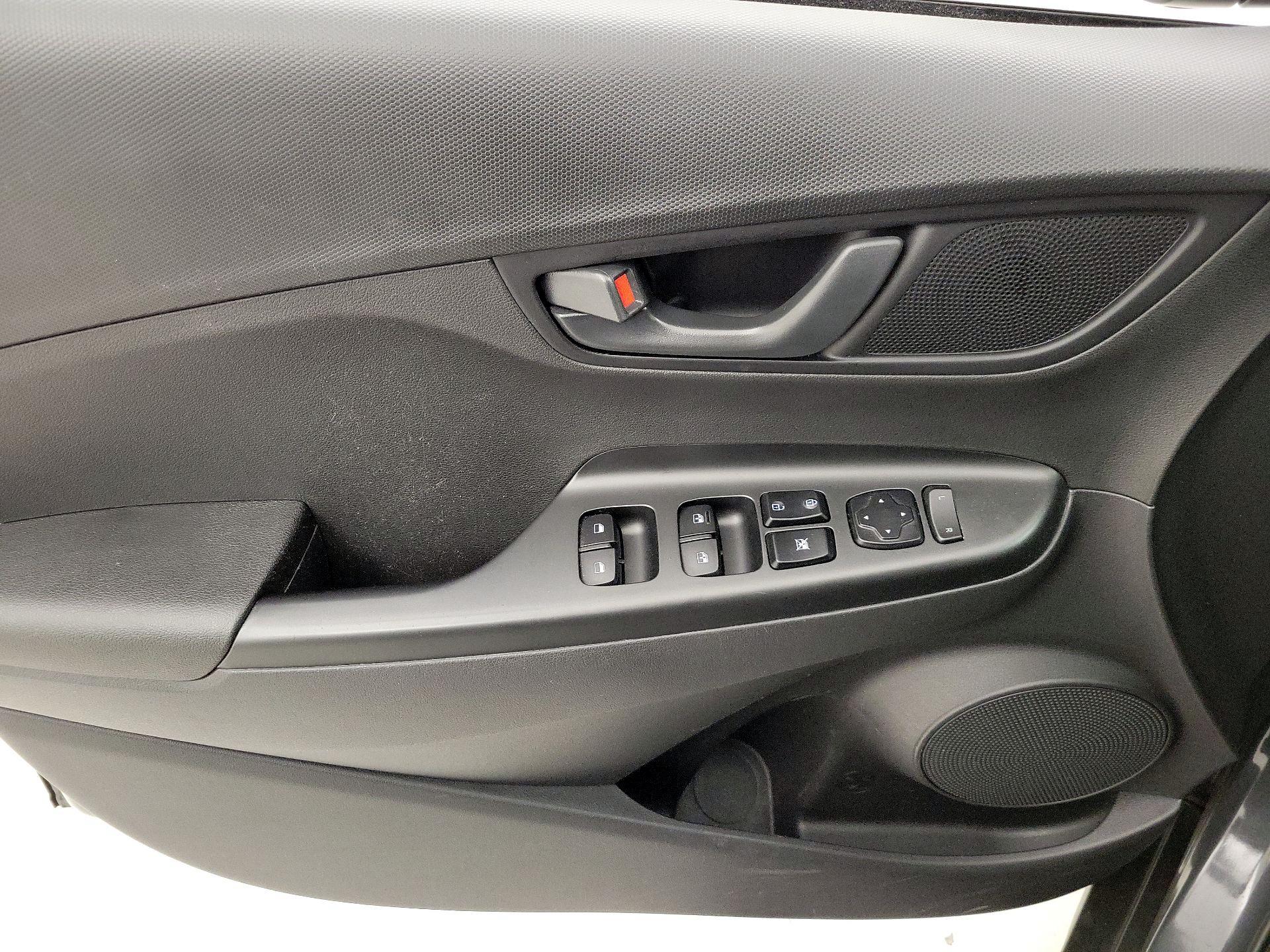 Thumbnail: 2023 Hyundai Kona - 12