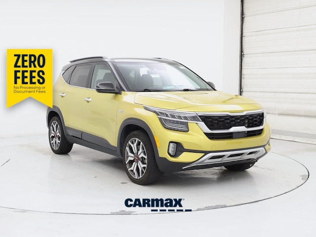 Yellow 2023 Kia Seltos SUV / Crossover All-Wheel Drive Automatic