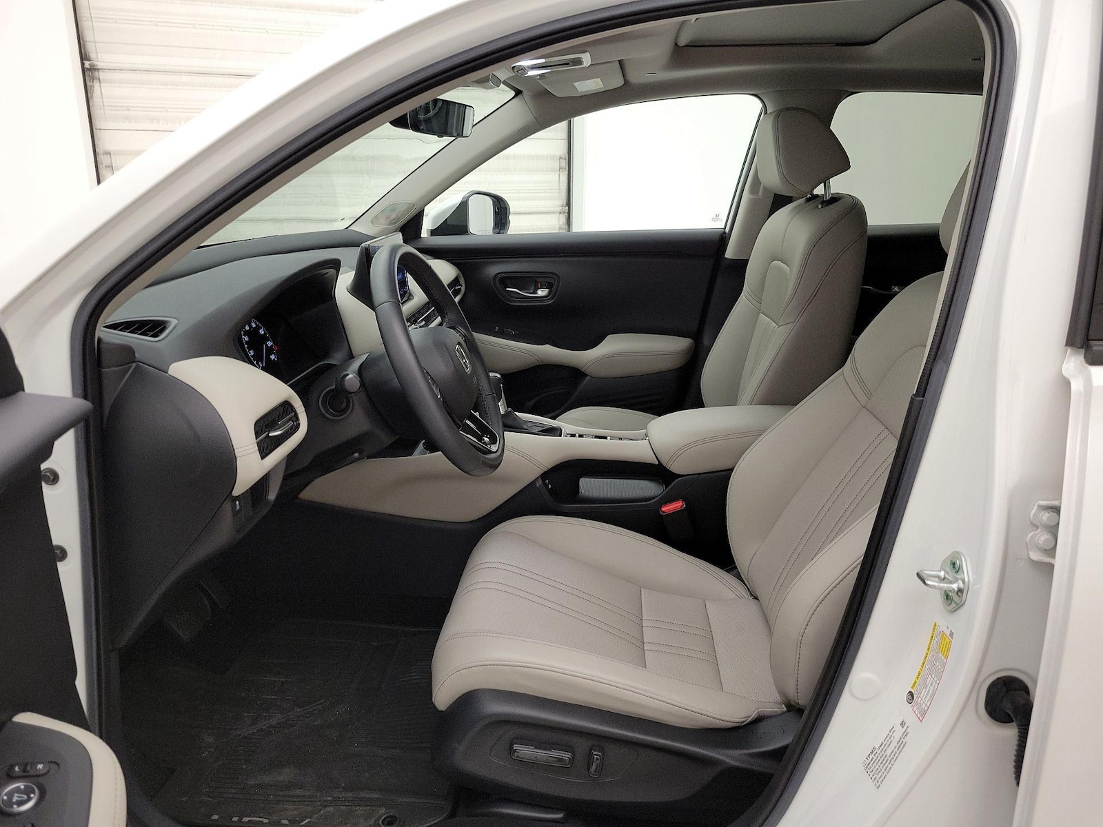 2024 Honda HR-V EX-L - Photo 12