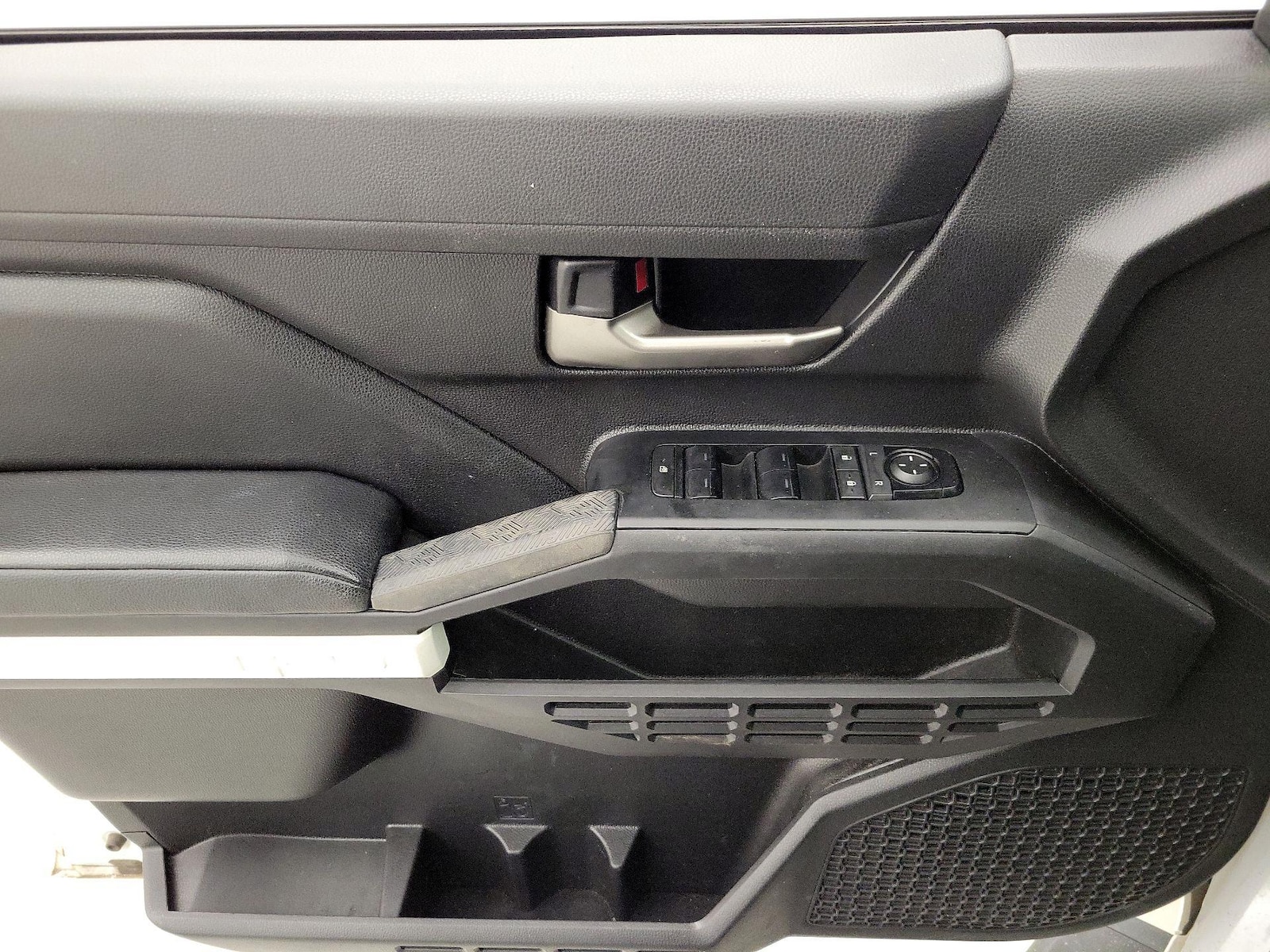 2024 Toyota Tacoma TRD Sport - Photo 13