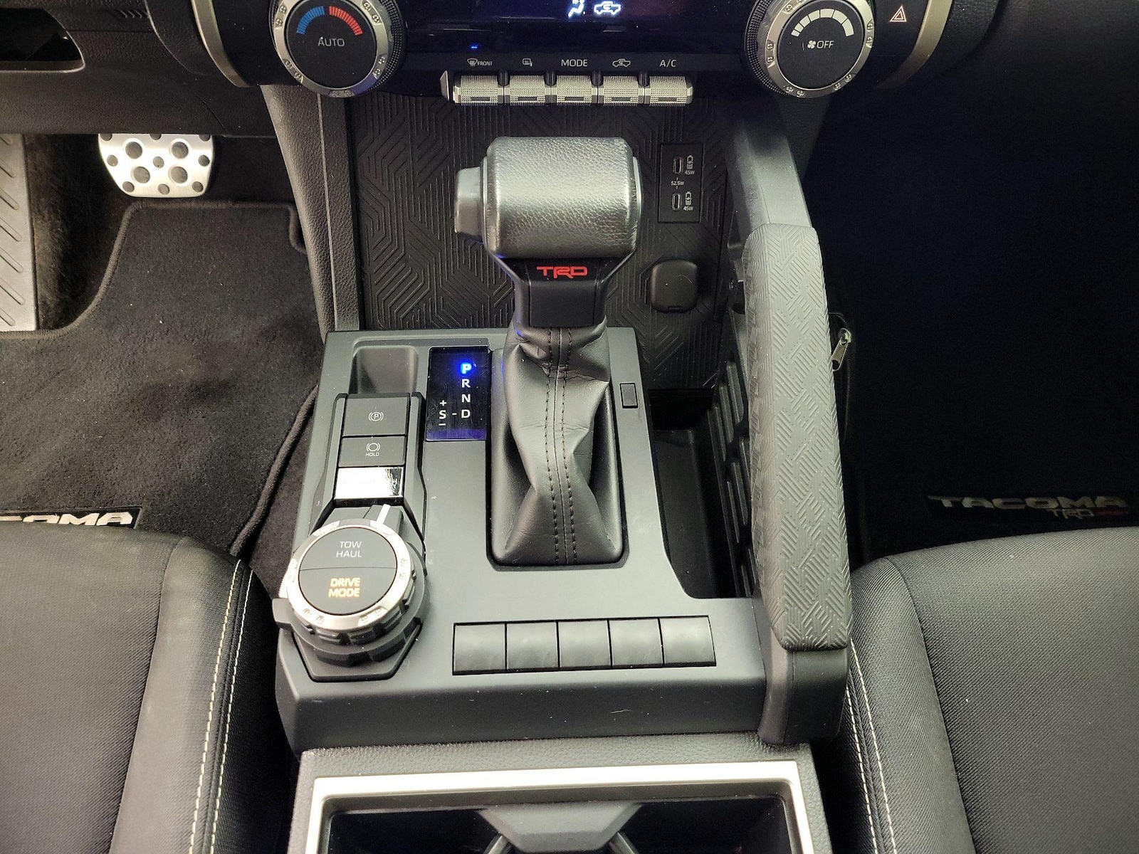 2024 Toyota Tacoma TRD Sport - Photo 18