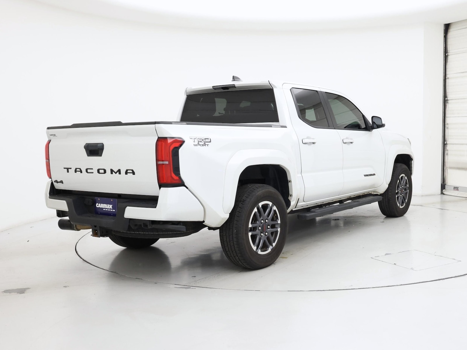2024 Toyota Tacoma TRD Sport - Photo 9