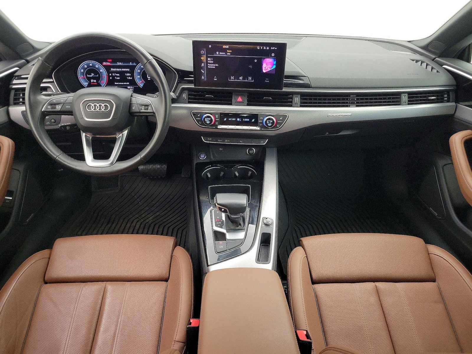 Apple CarPlay® & Android Auto™