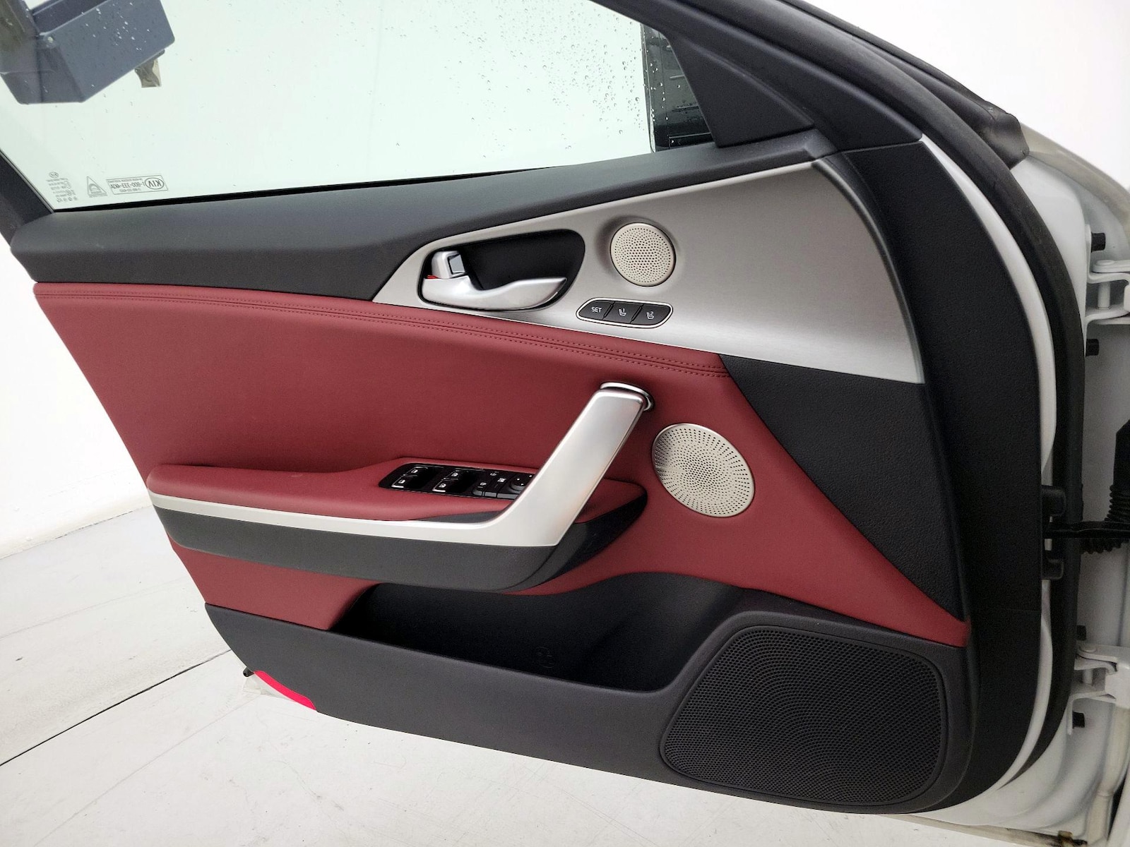 2019 Kia Stinger GT2 - Photo 13